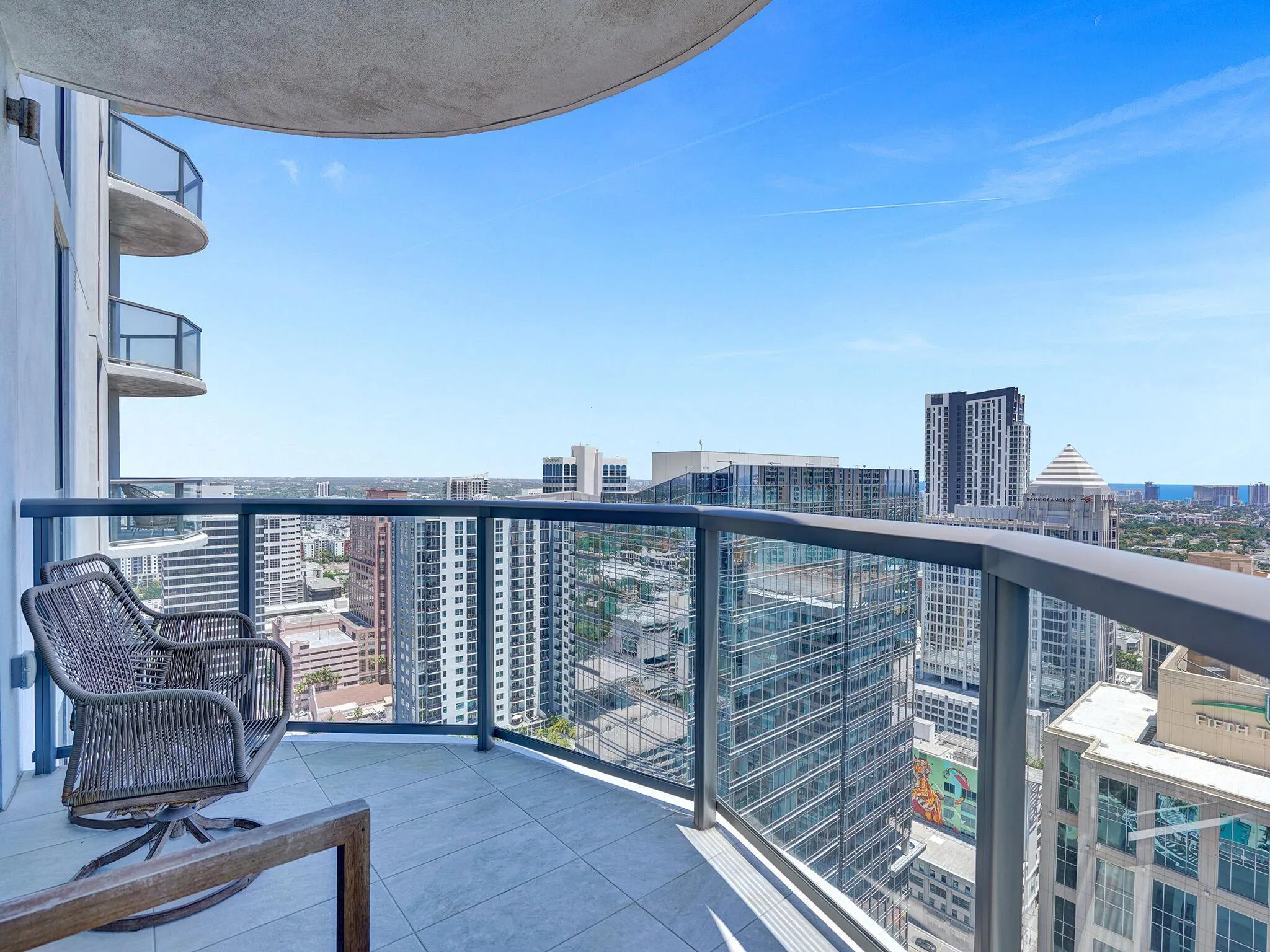 100 E Las Olas Boulevard, #3301