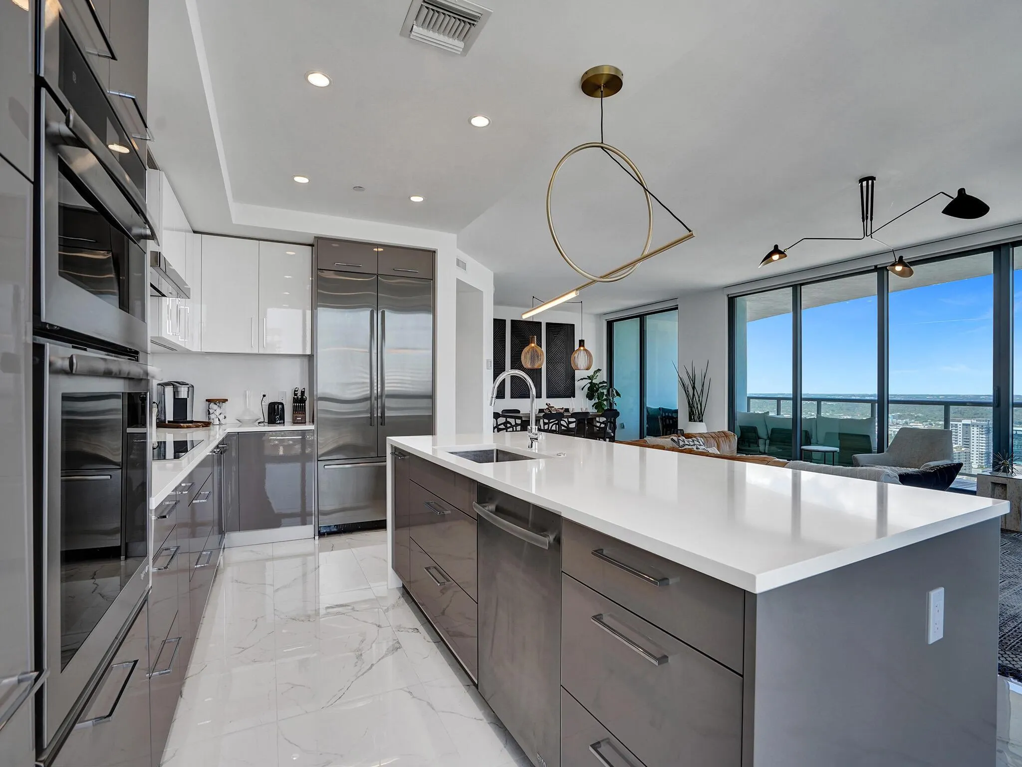 100 E Las Olas Boulevard, #3301