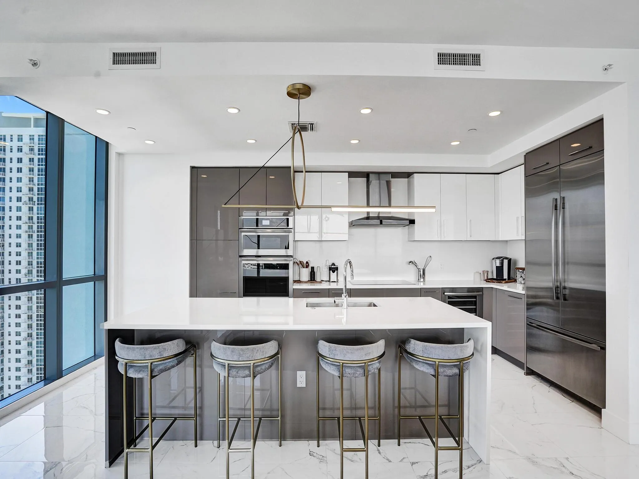 100 E Las Olas Boulevard, #3301