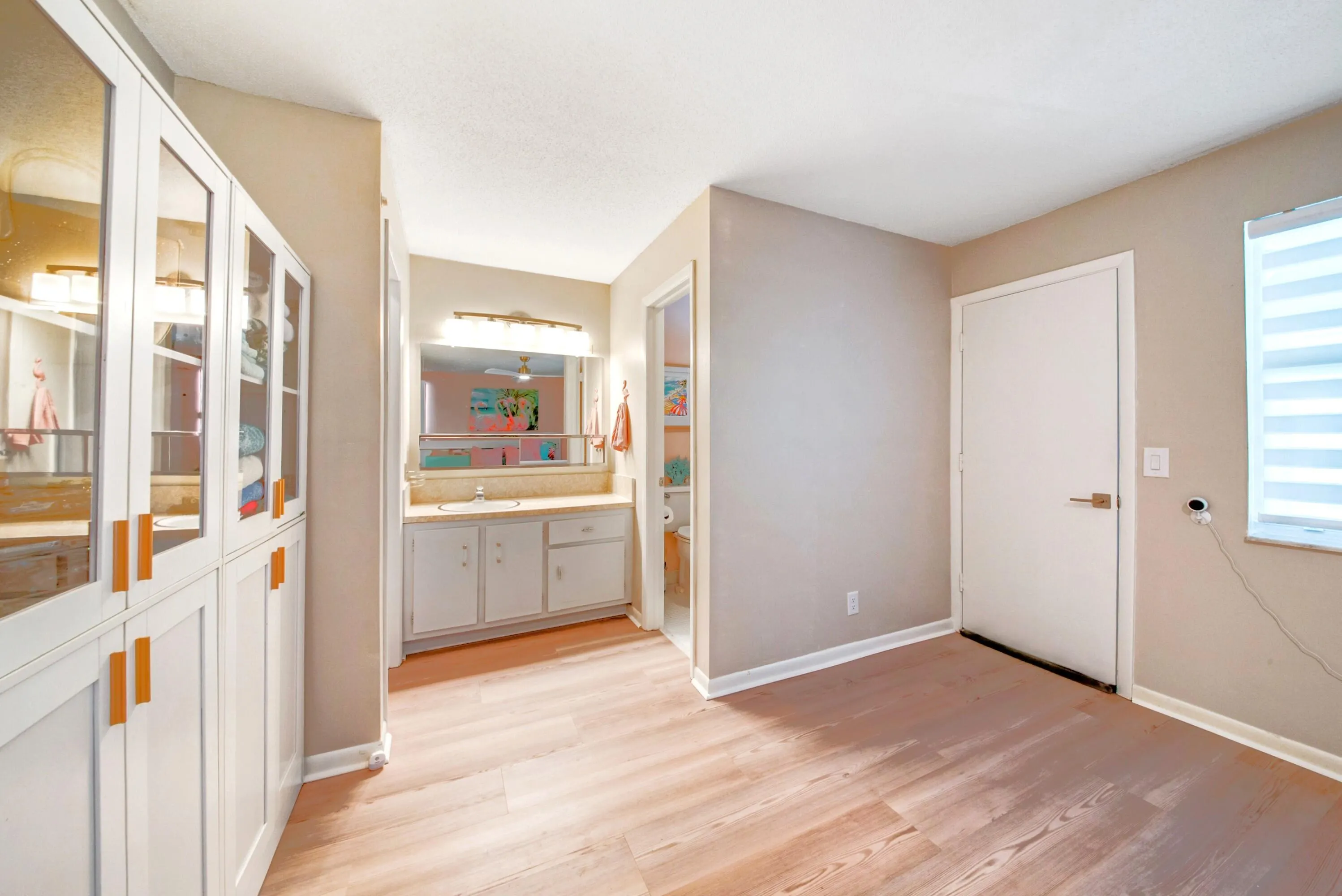 220 South Boulevard, #Unit B