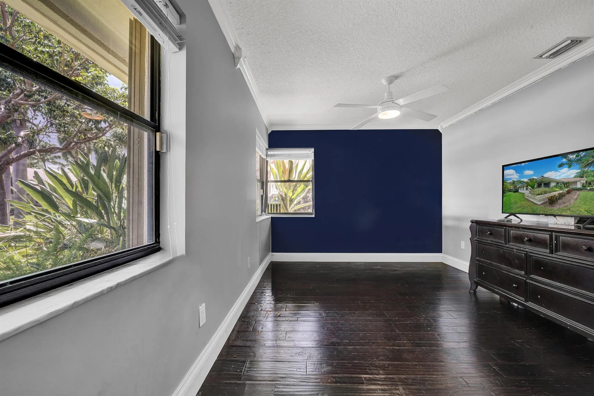8633 Vista Del Boca Drive