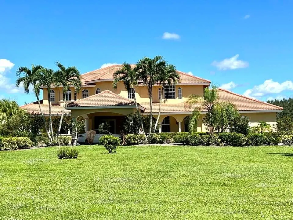 14983 Draft Horse Lane