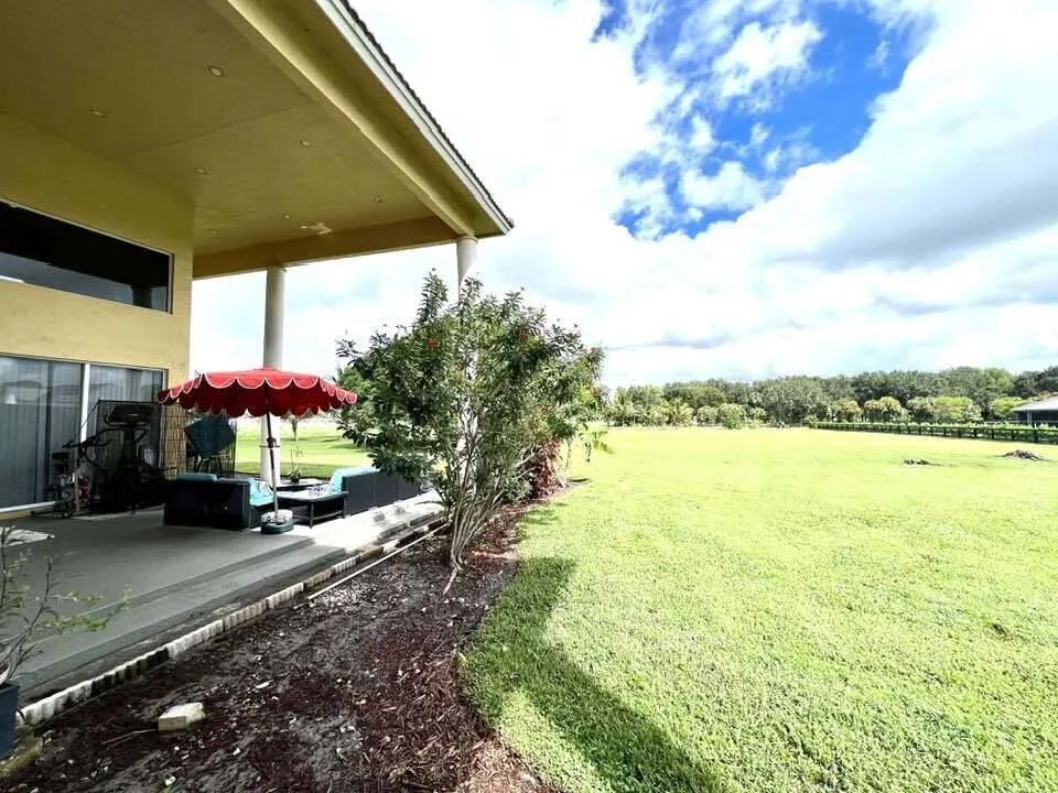 14983 Draft Horse Lane