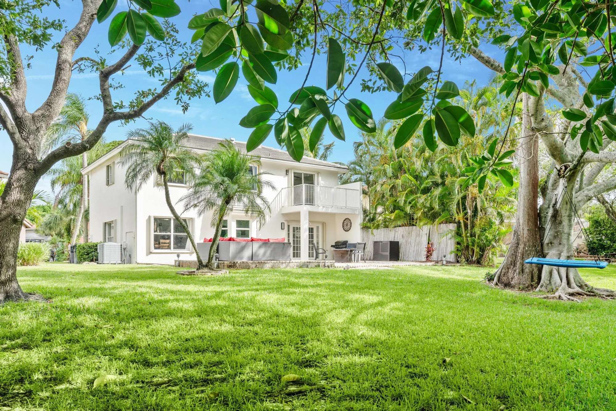 1497 S Club Drive