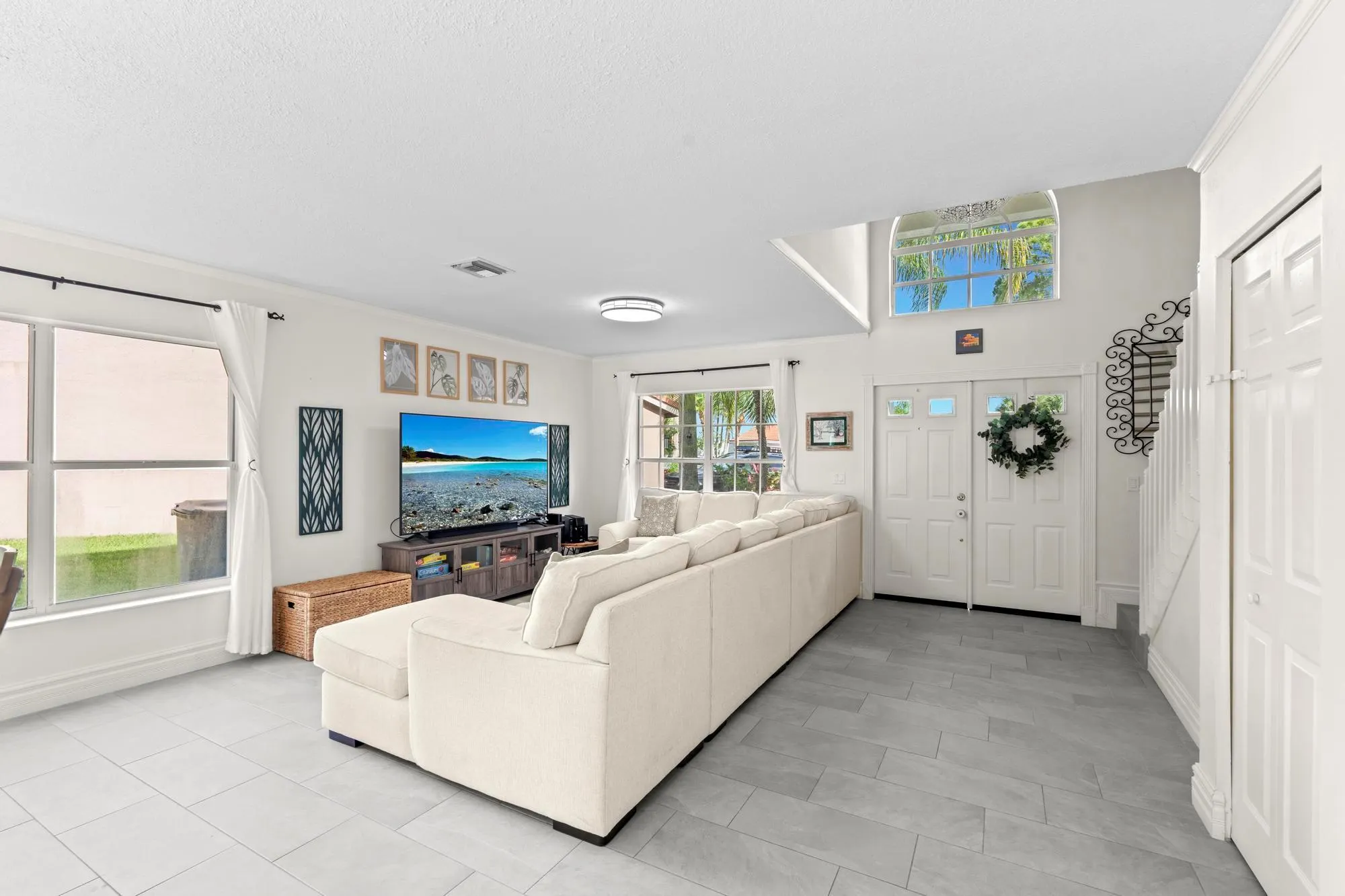 1497 S Club Drive