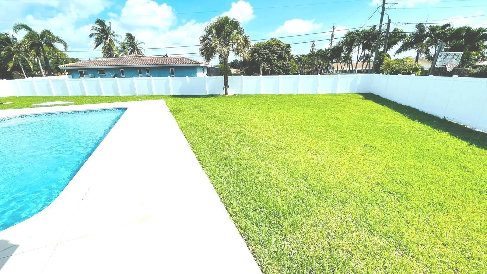 4000 NW 3rd Avenue