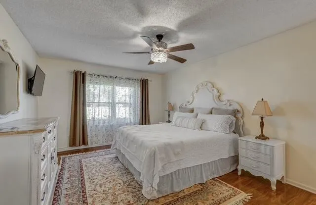 16914 Waterbend Drive, #167
