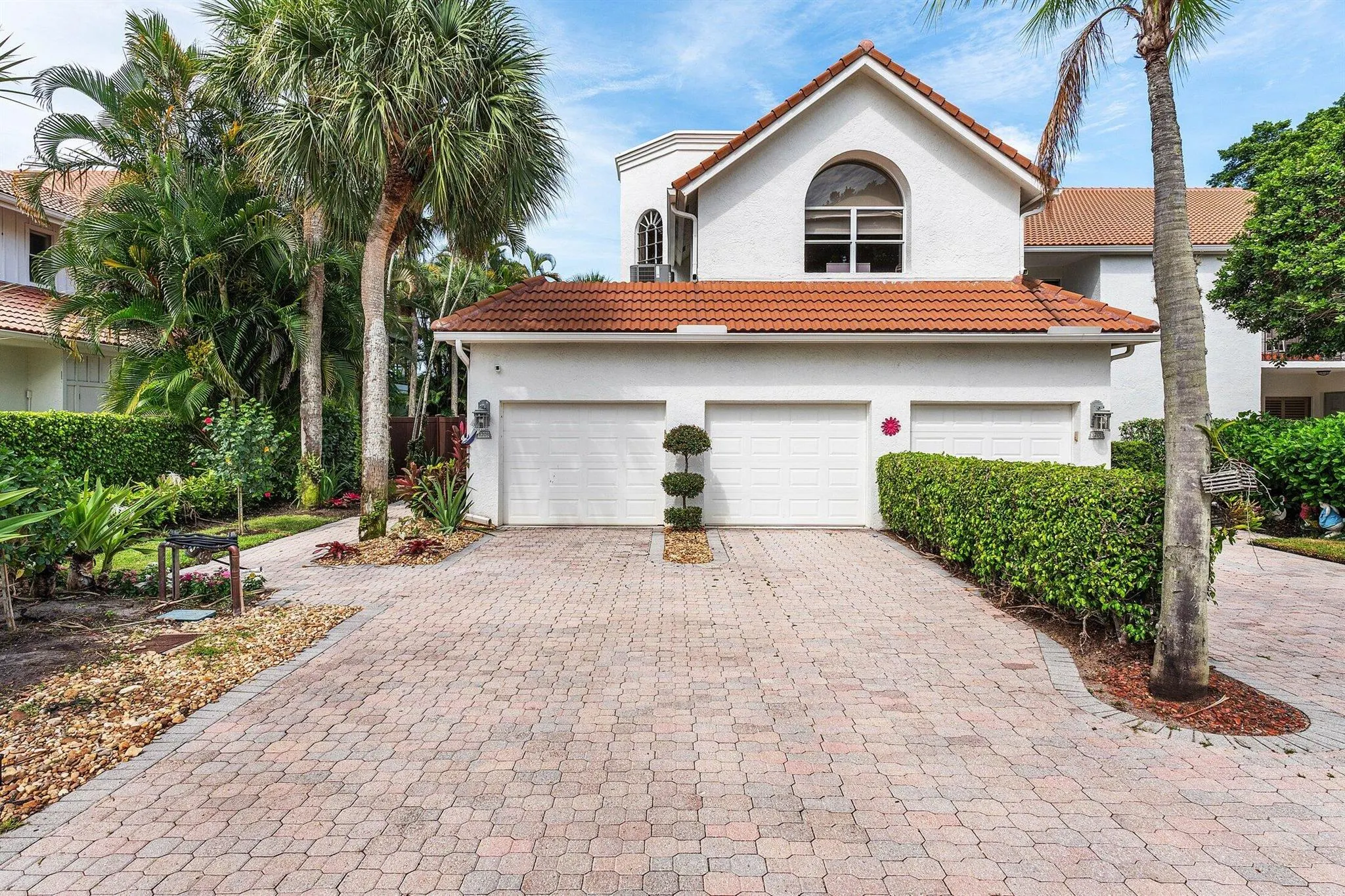5887 NW 24th Avenue, #1203
