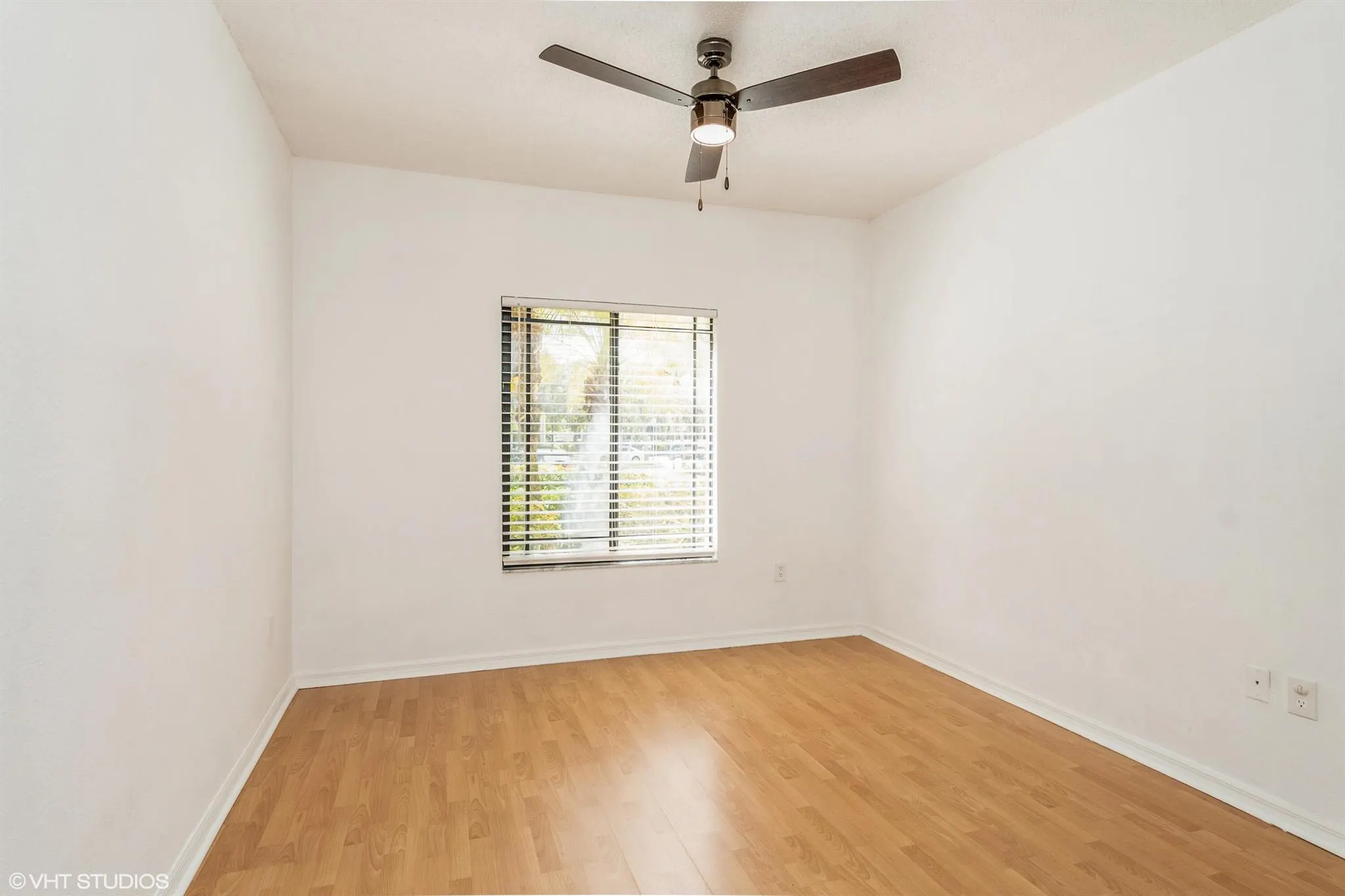 2725 Anzio Court, #102