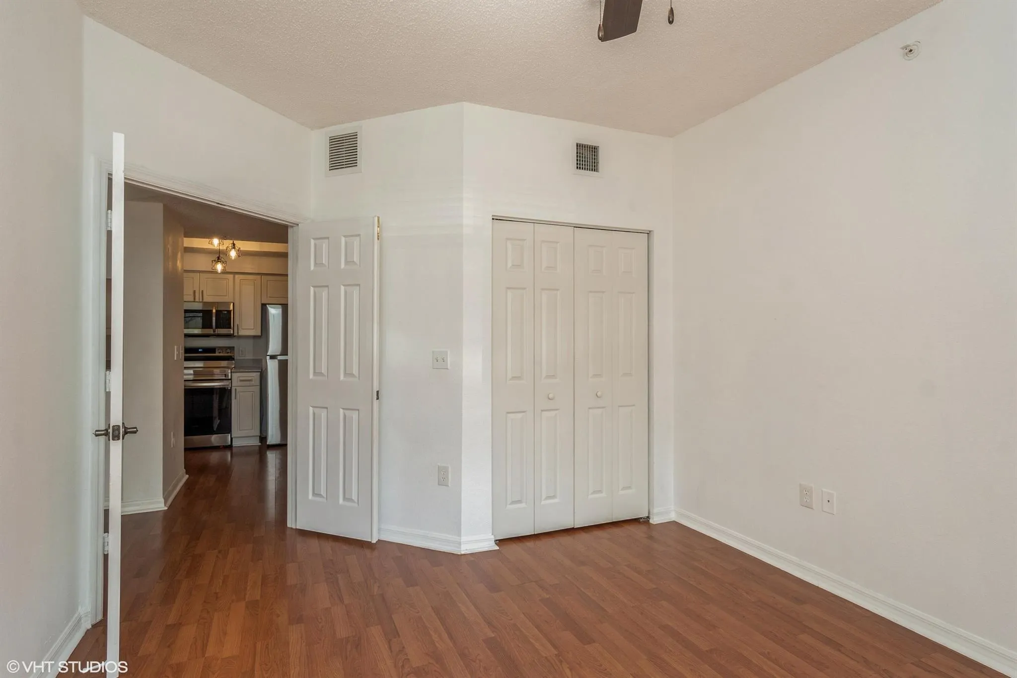 2725 Anzio Court, #102