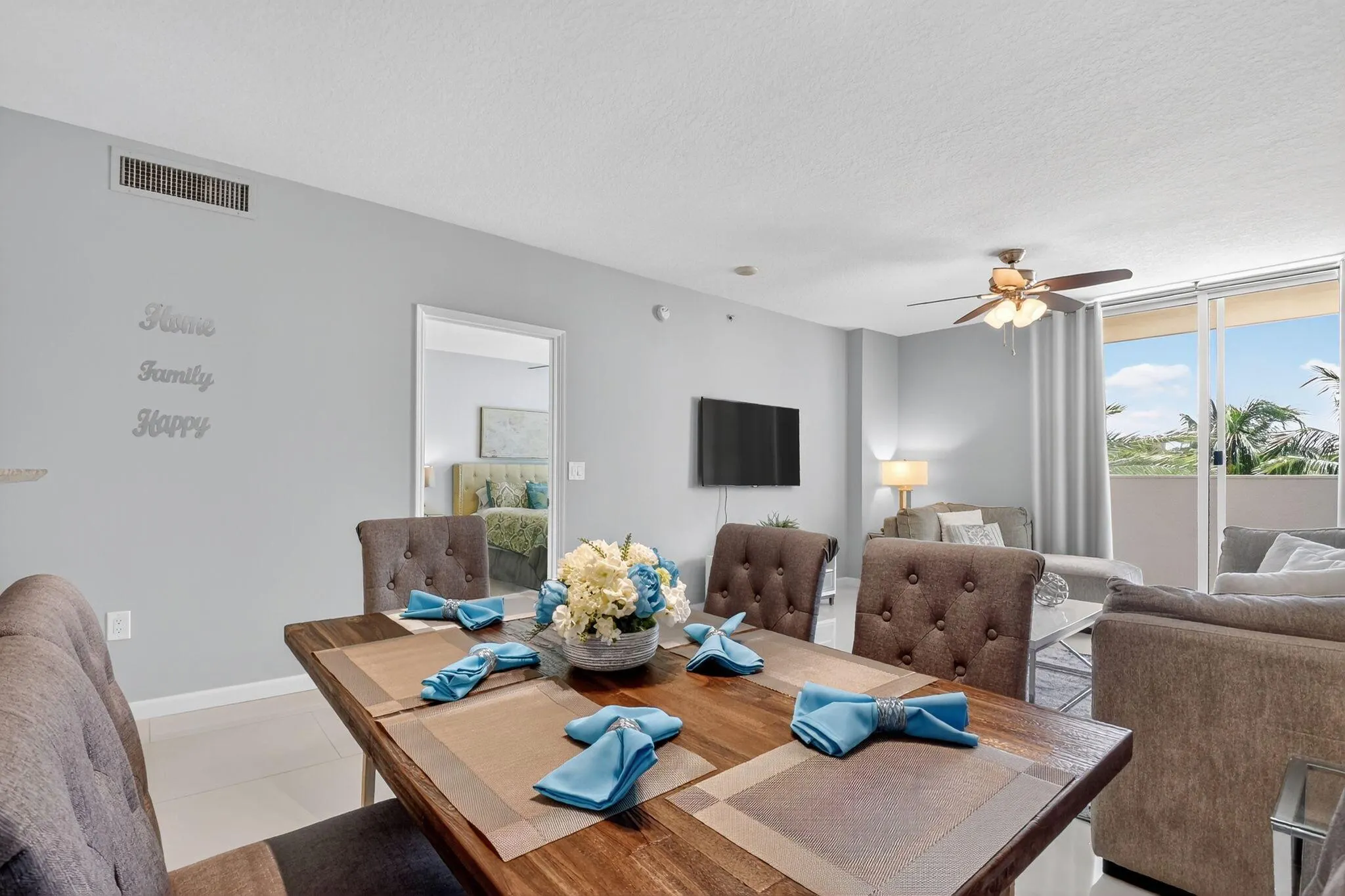 625 Casa Loma Boulevard, #306