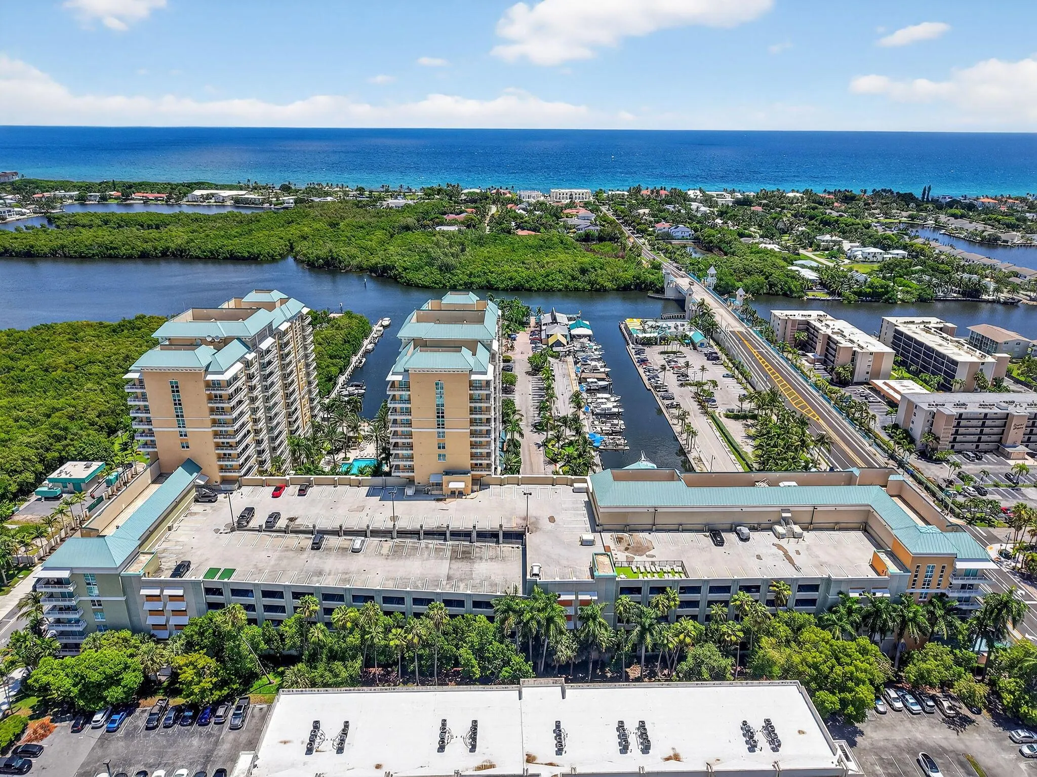 625 Casa Loma Boulevard, #306