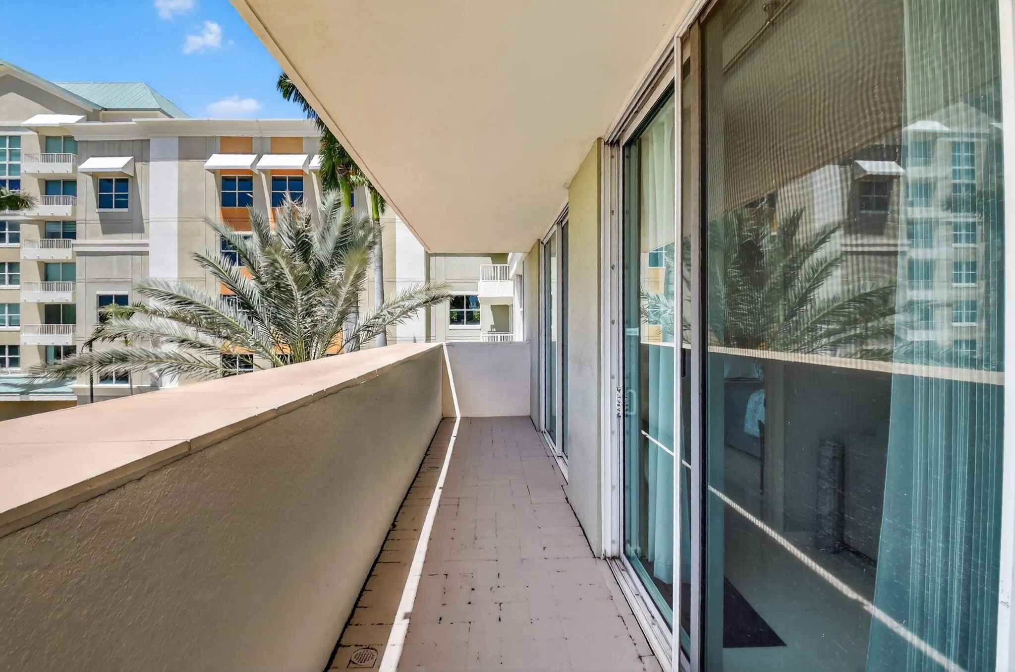 625 Casa Loma Boulevard, #306