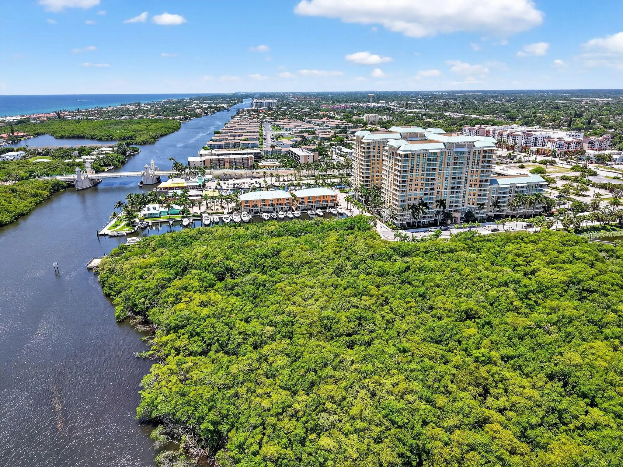 625 Casa Loma Boulevard, #306