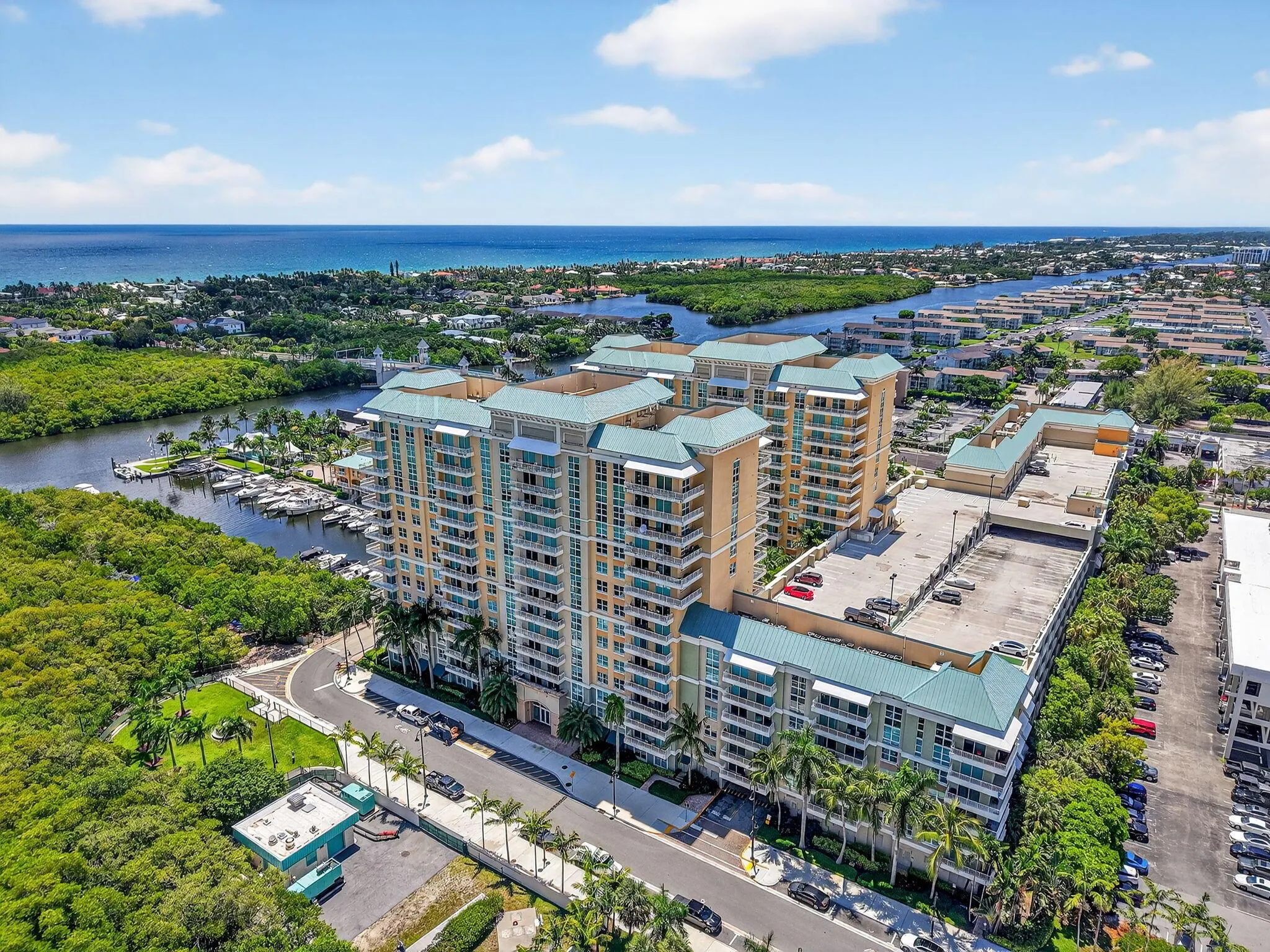 625 Casa Loma Boulevard, #306