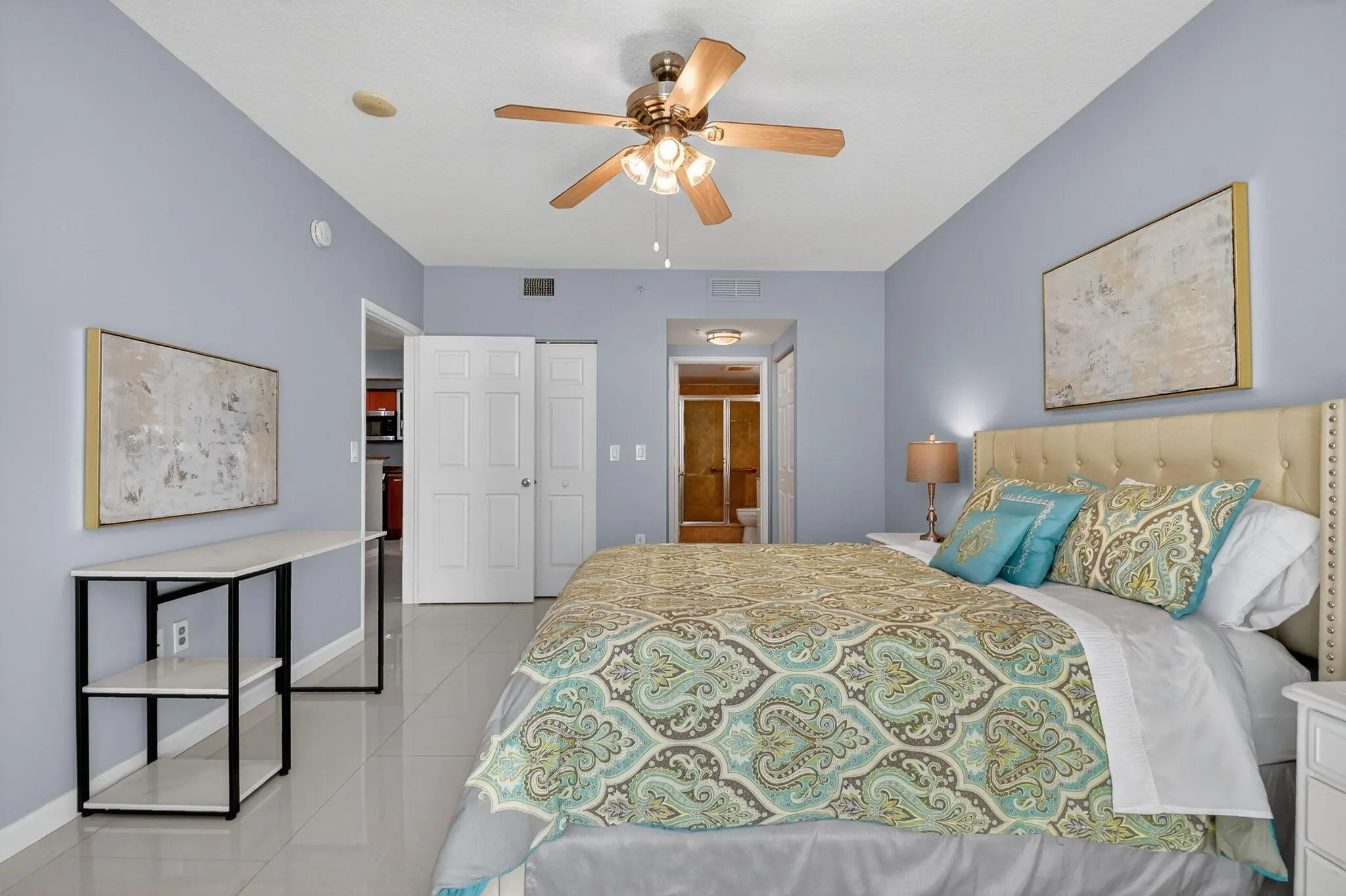 625 Casa Loma Boulevard, #306