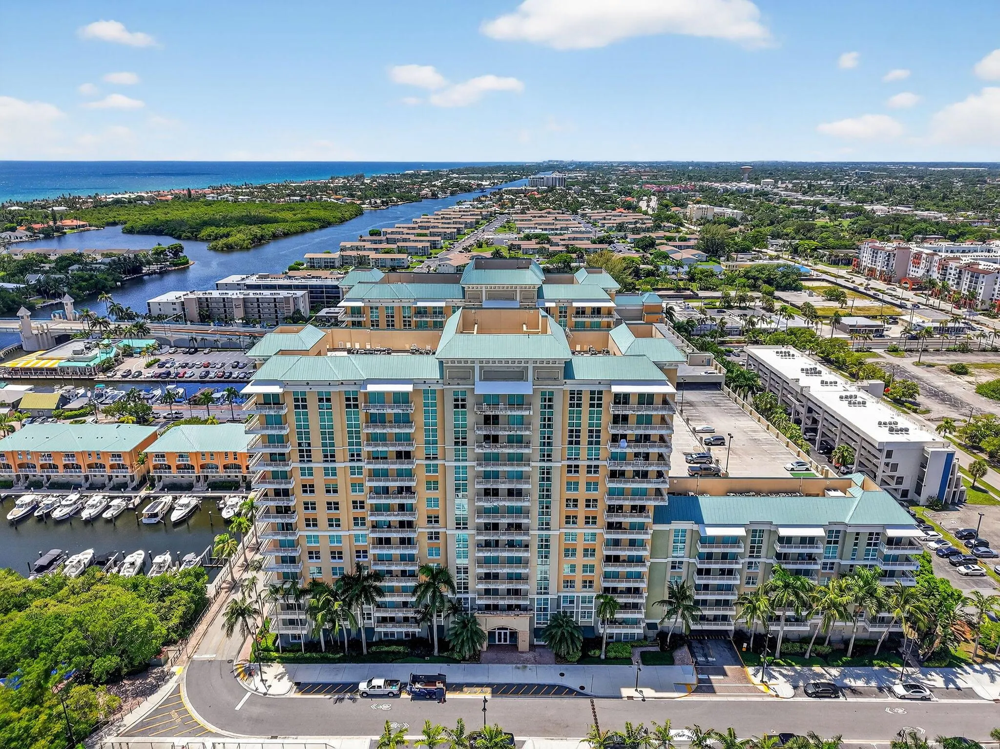 625 Casa Loma Boulevard, #306
