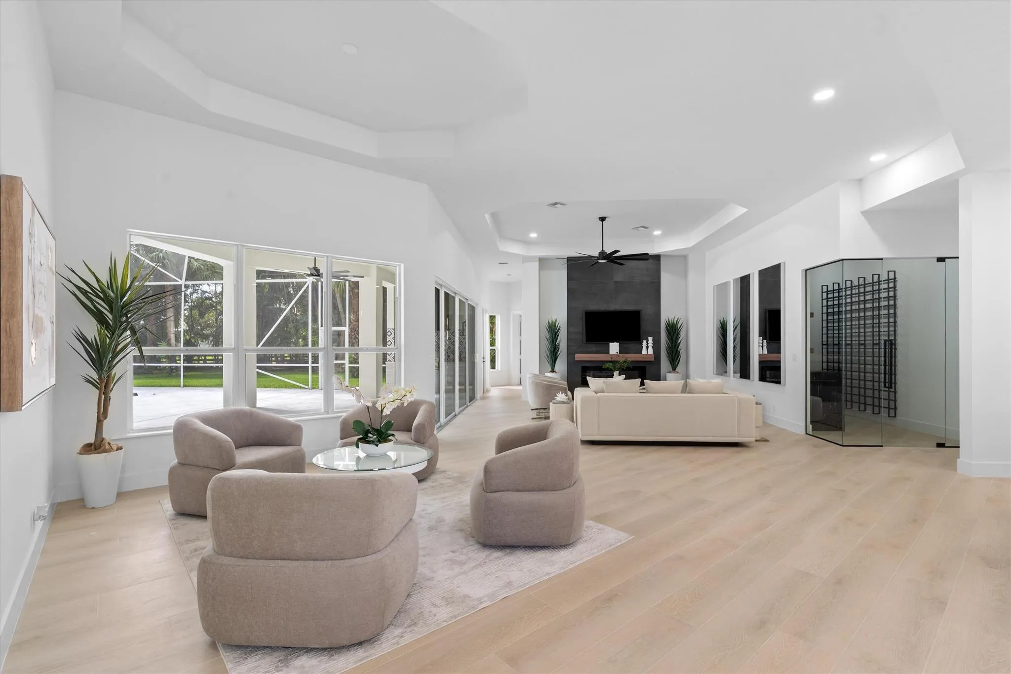 728 Deerwood Court