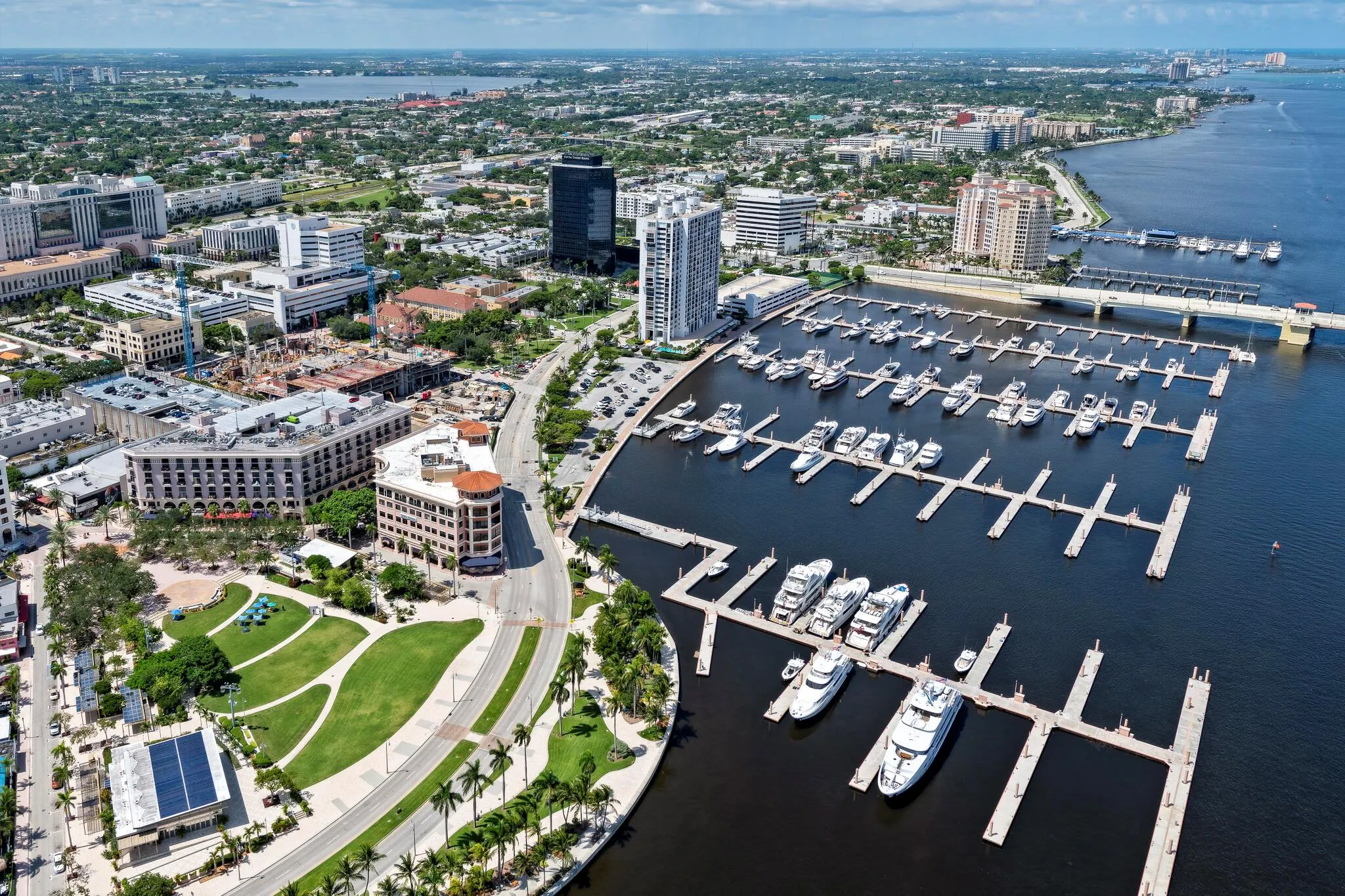 110 Shore Court, #301