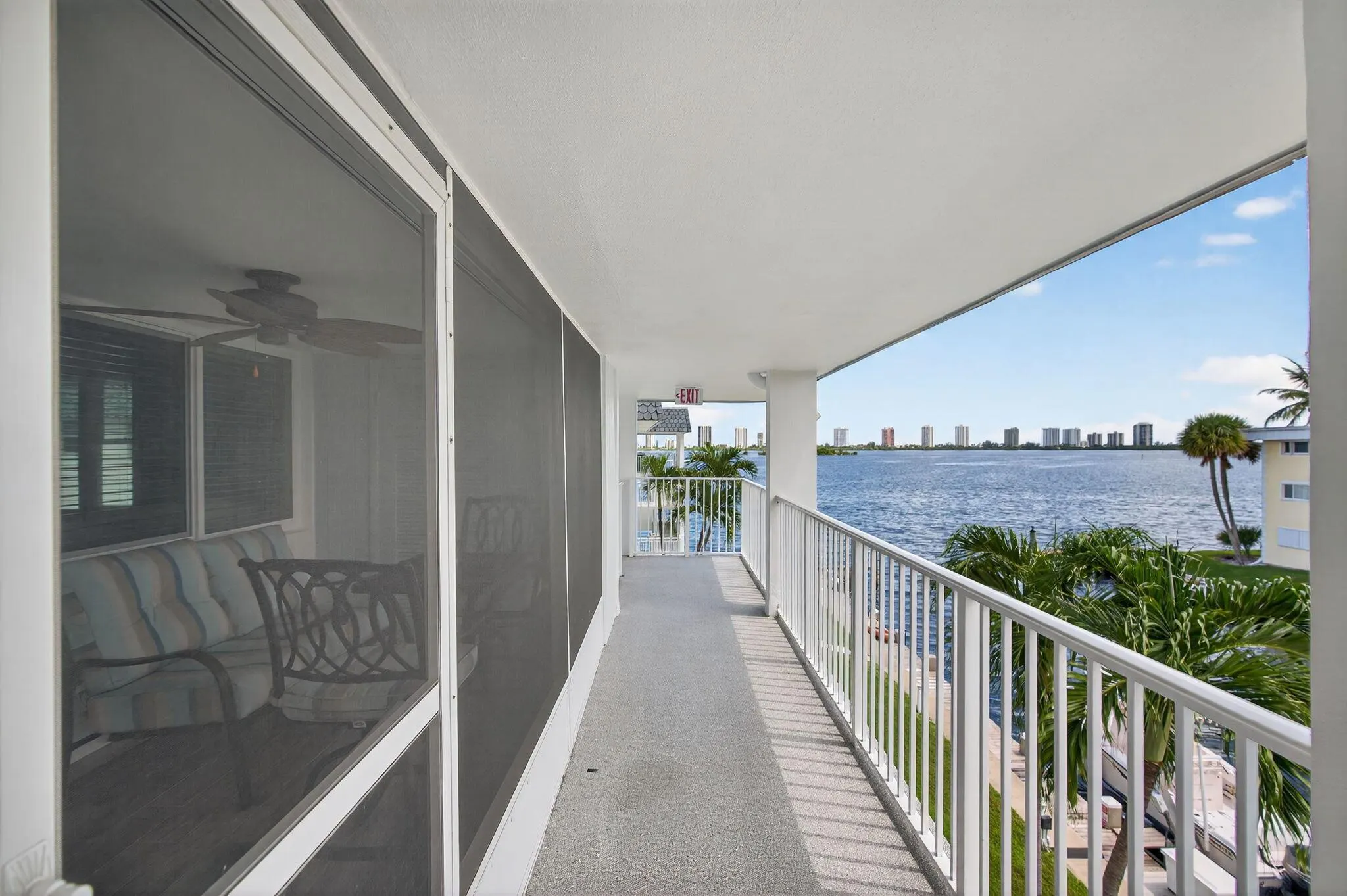 110 Shore Court, #301