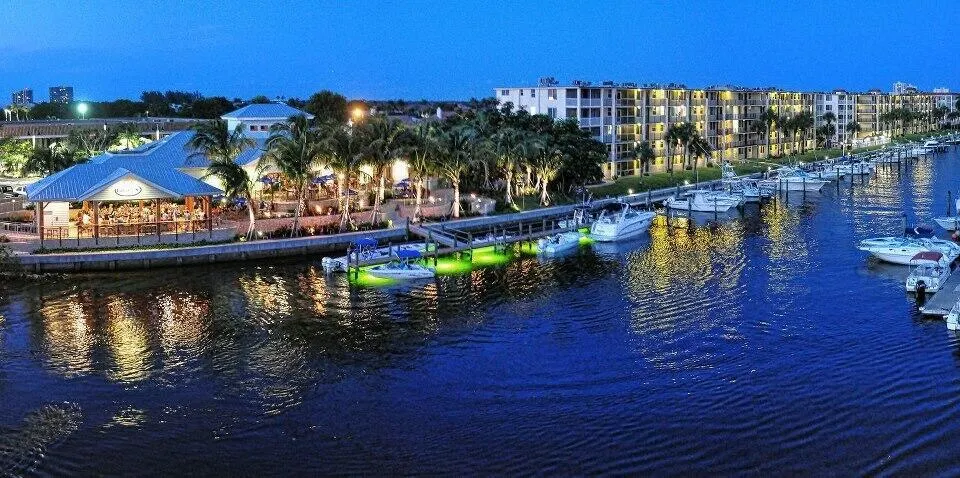 110 Shore Court, #301