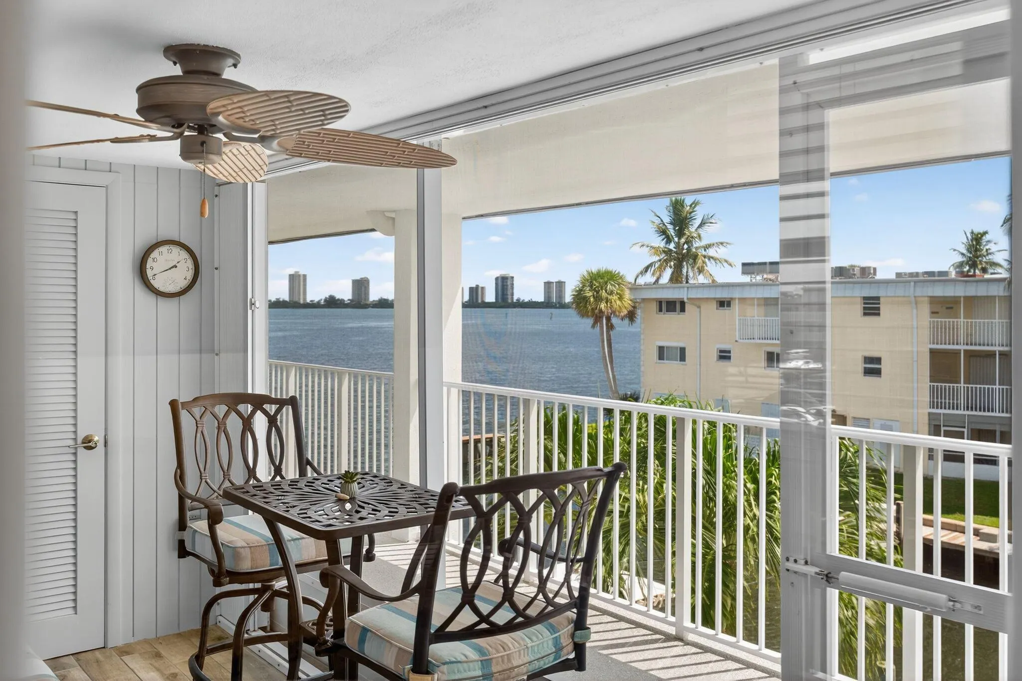110 Shore Court, #301