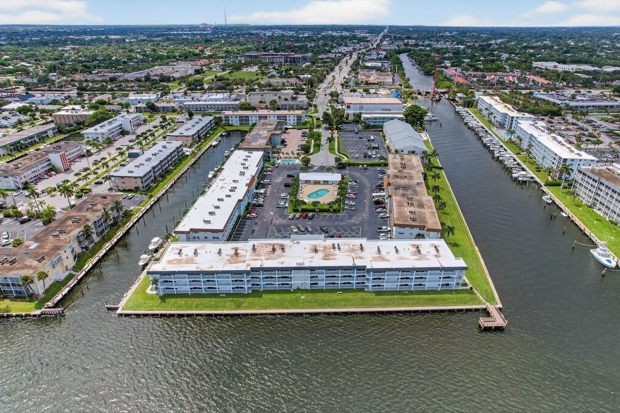 110 Shore Court, #301