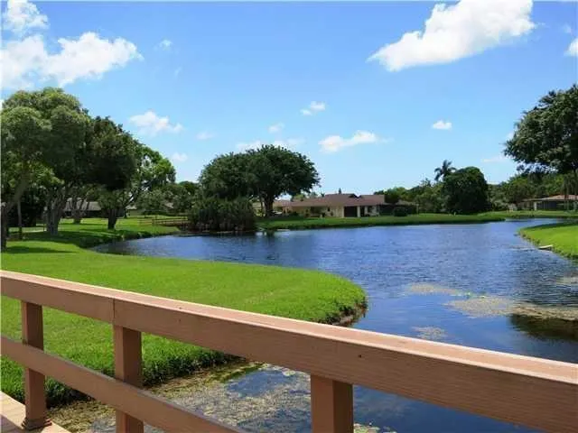 10092 Cedar Point Boulevard, #302