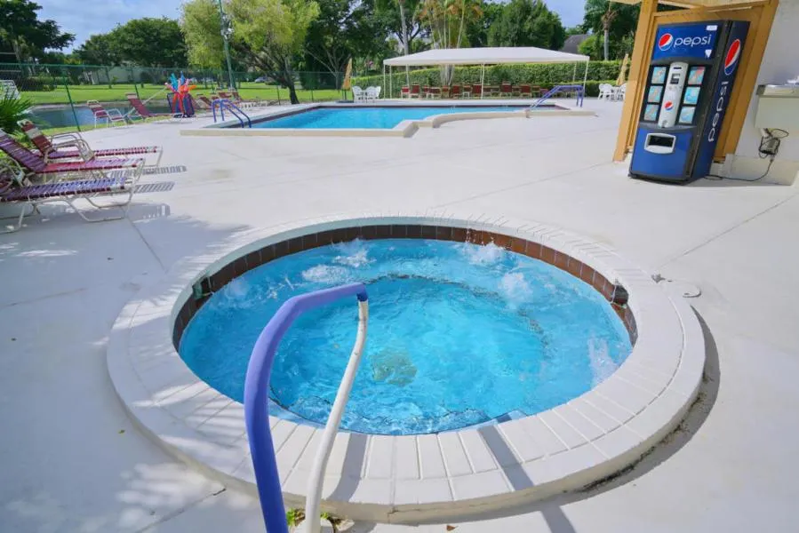 10092 Cedar Point Boulevard, #302