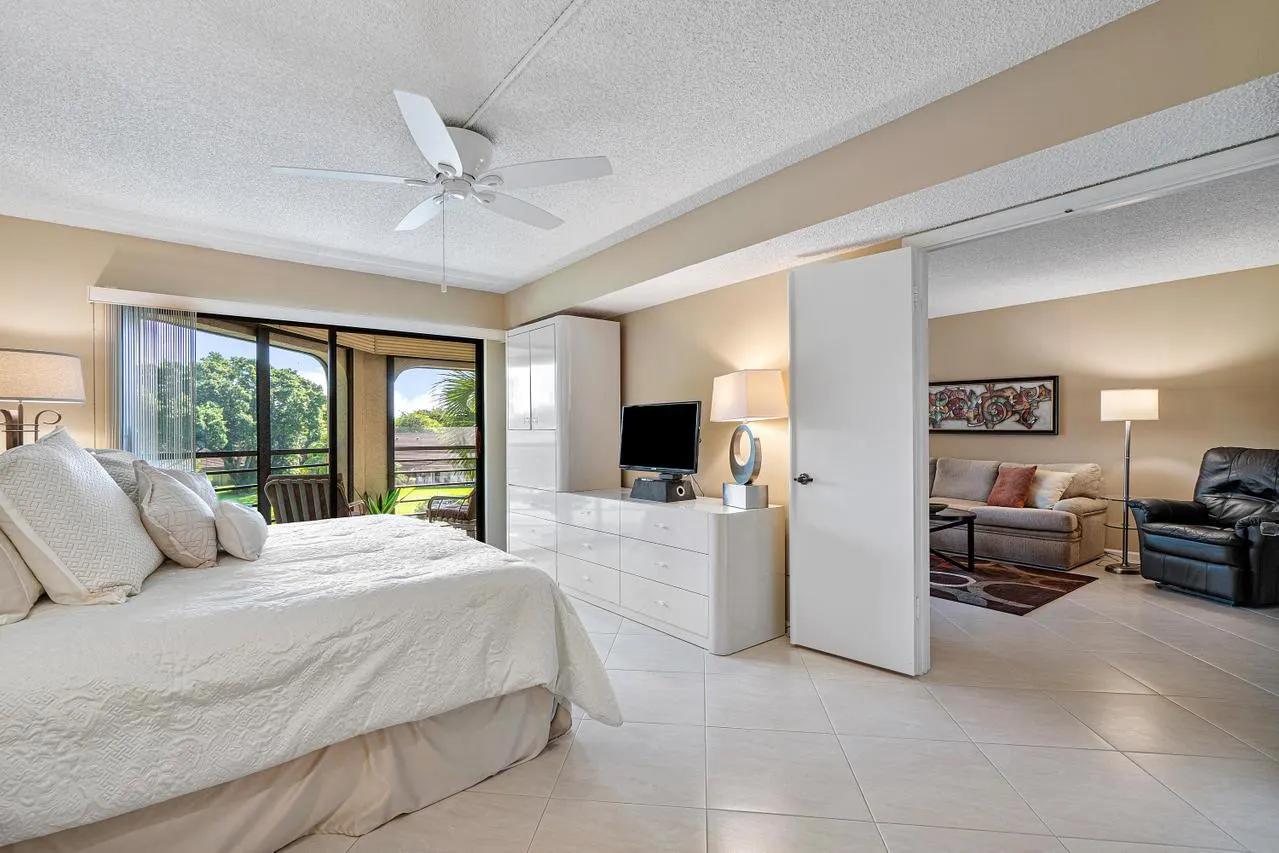 10092 Cedar Point Boulevard, #302