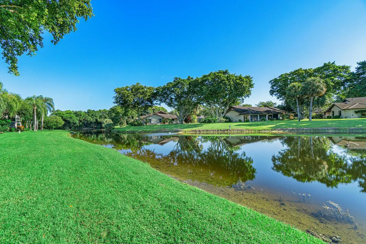 10092 Cedar Point Boulevard, #302