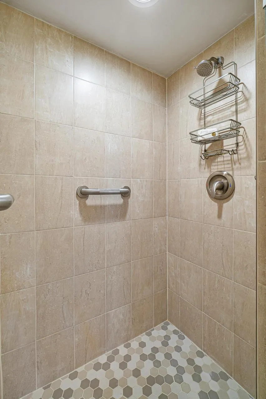 10092 Cedar Point Boulevard, #302