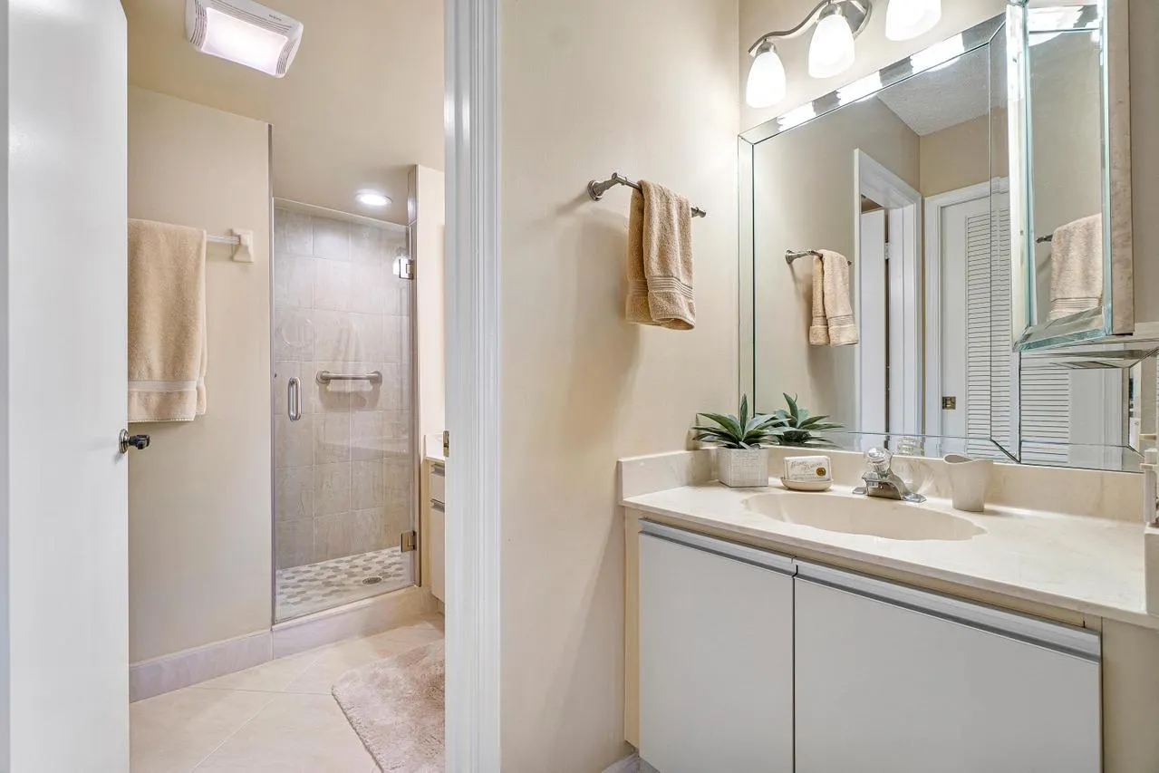 10092 Cedar Point Boulevard, #302