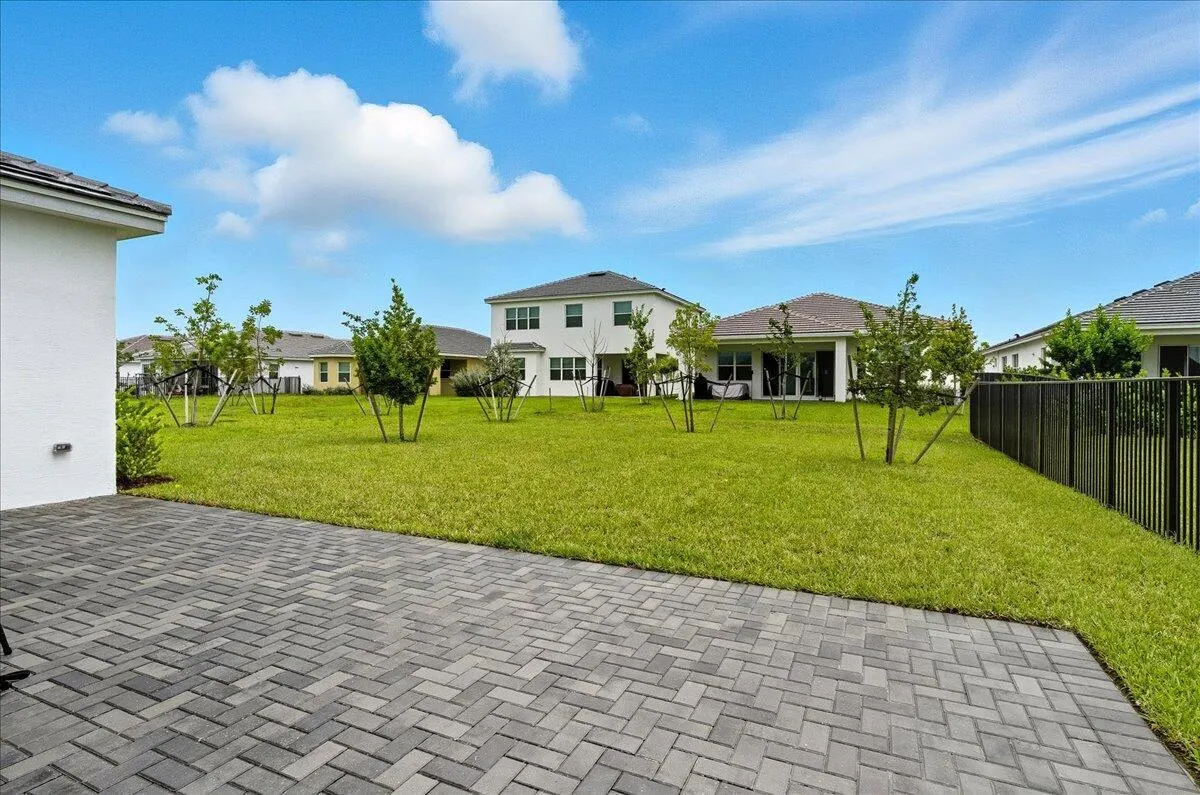 14458 Spruce Pine Drive