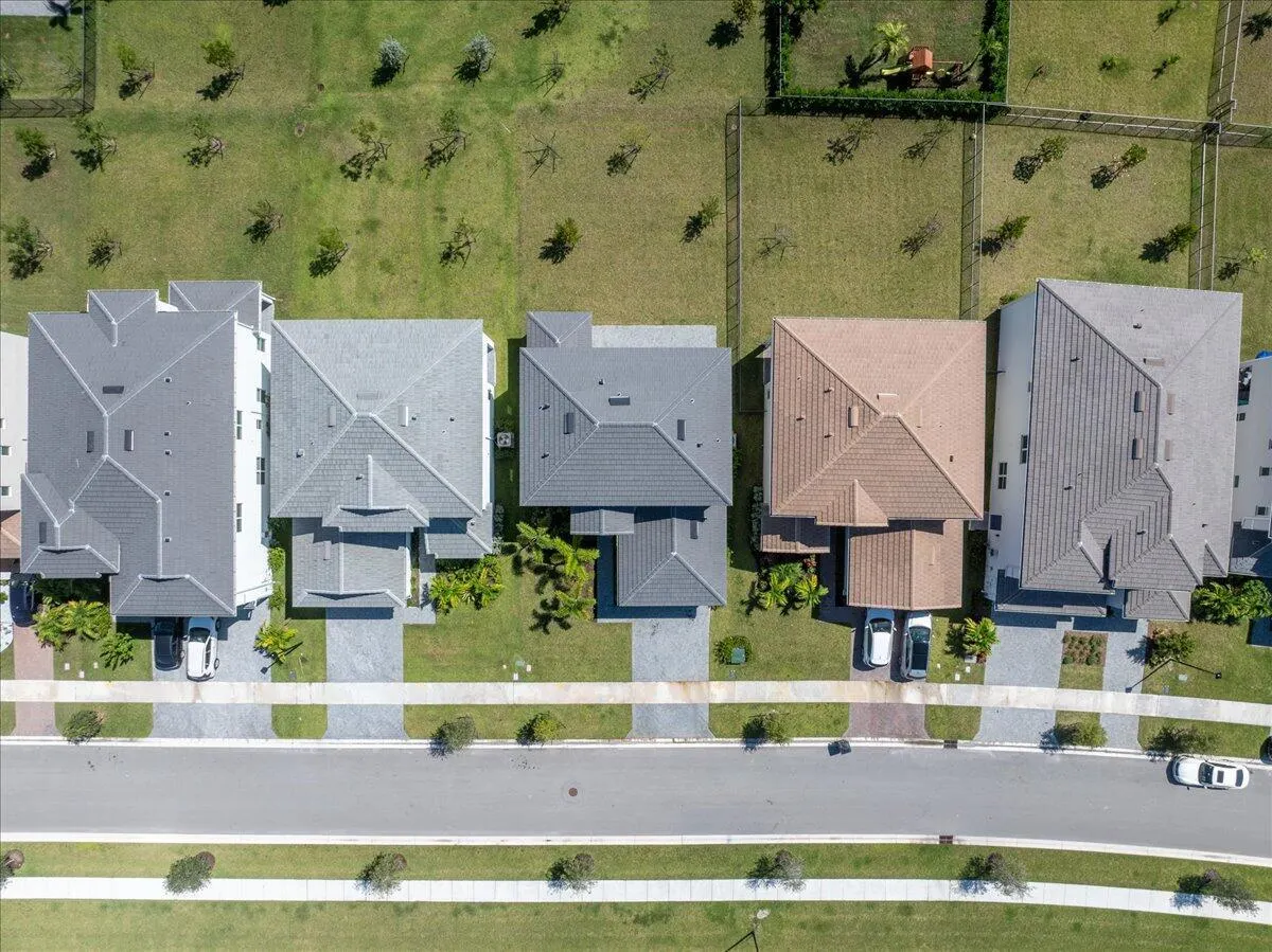 14458 Spruce Pine Drive