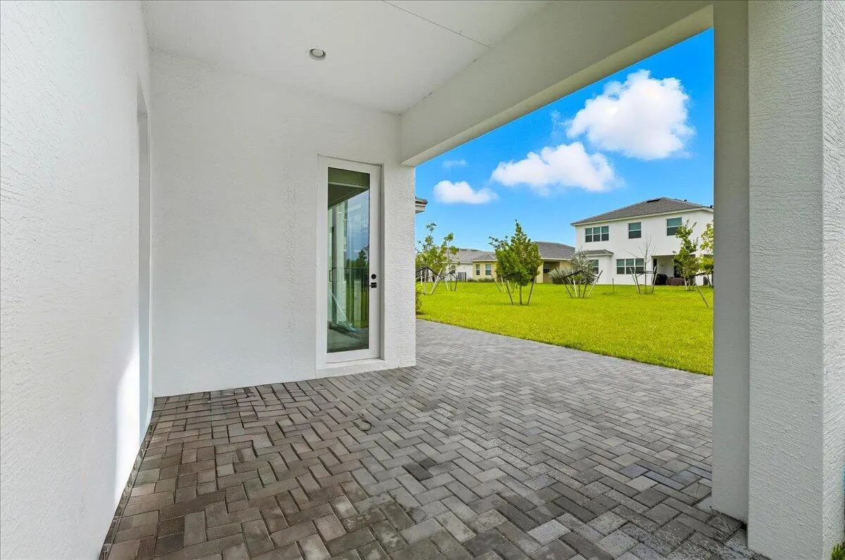 14458 Spruce Pine Drive