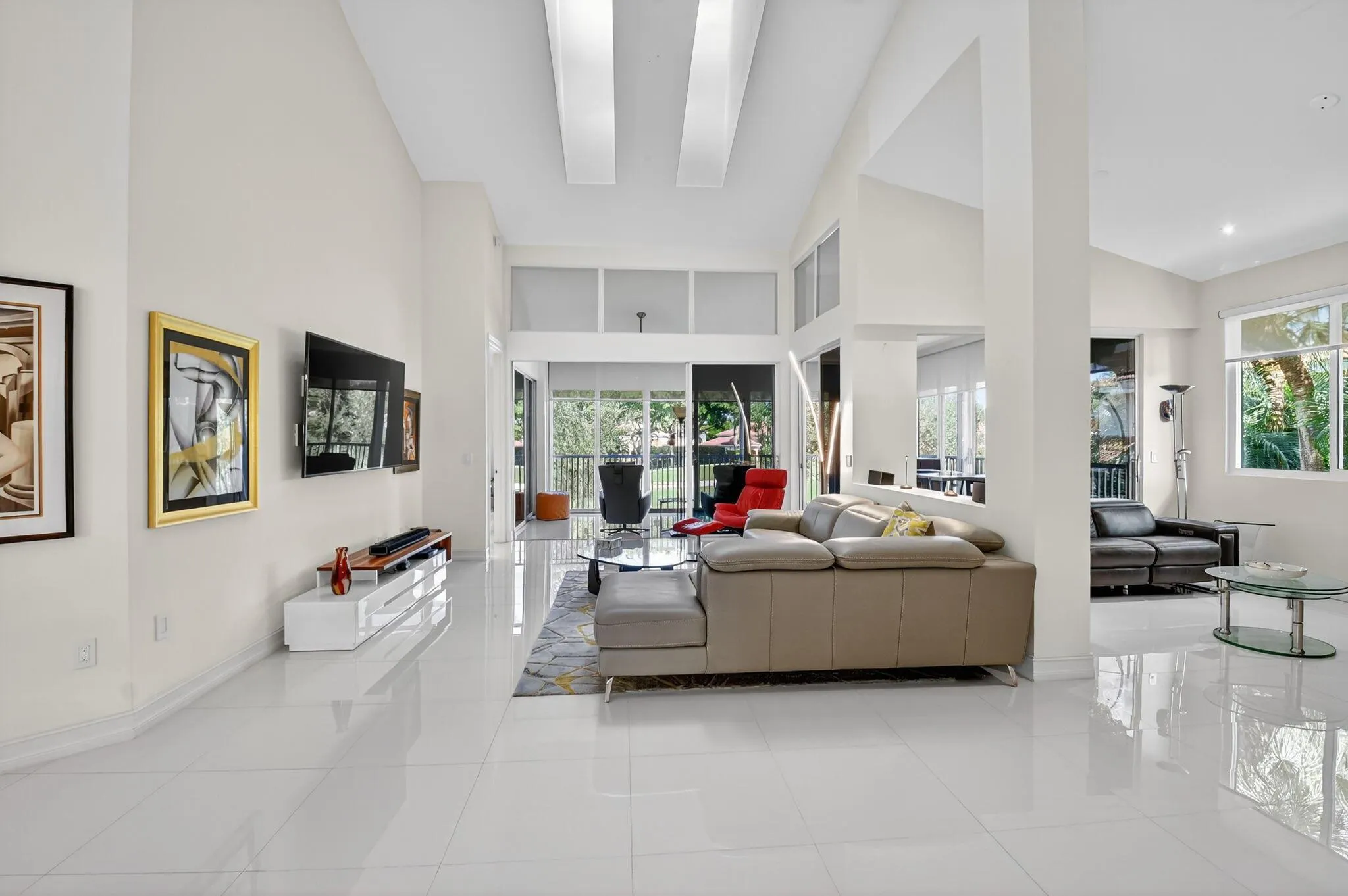 2421 NW 59th Street, #303