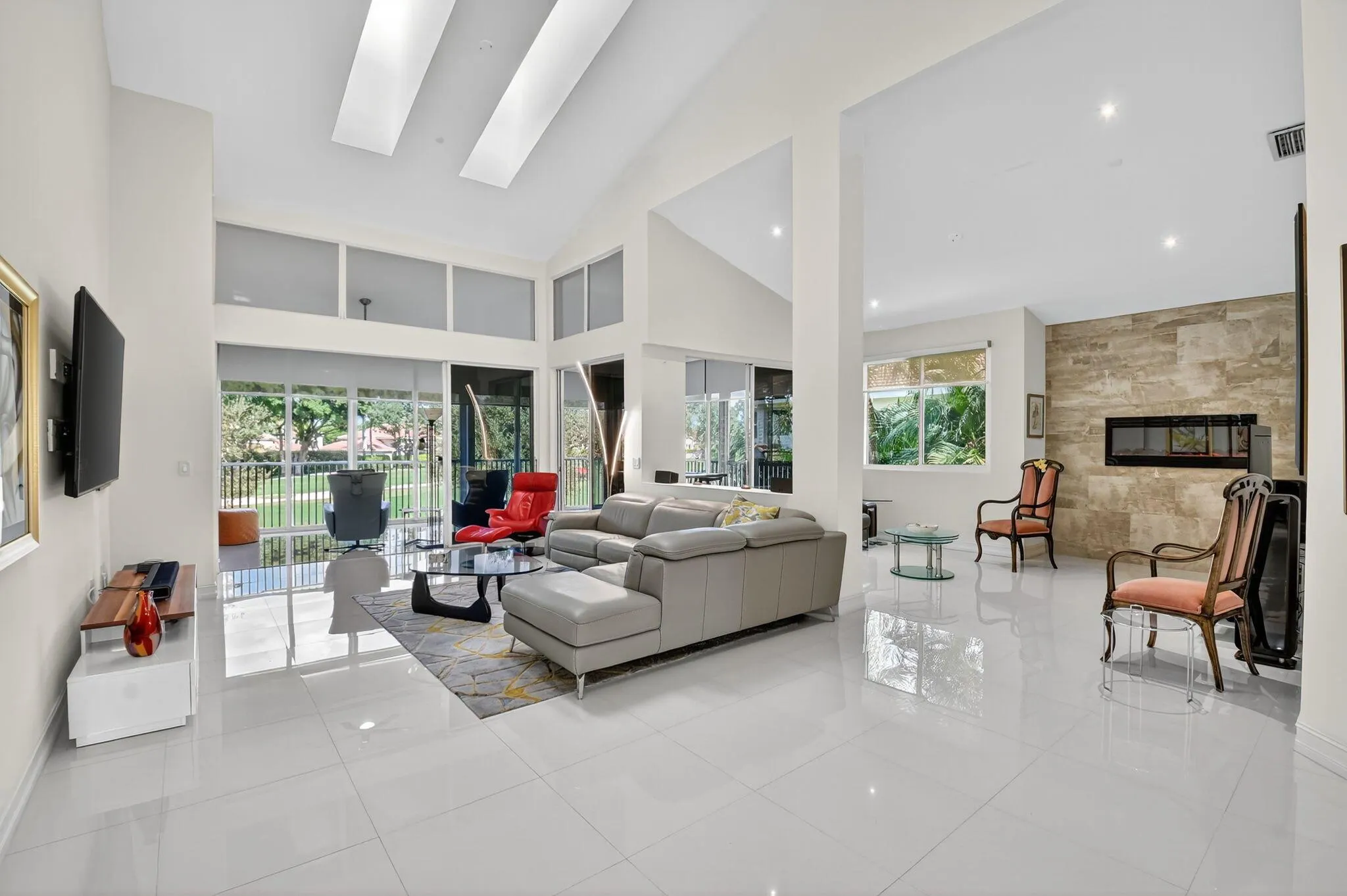 2421 NW 59th Street, #303