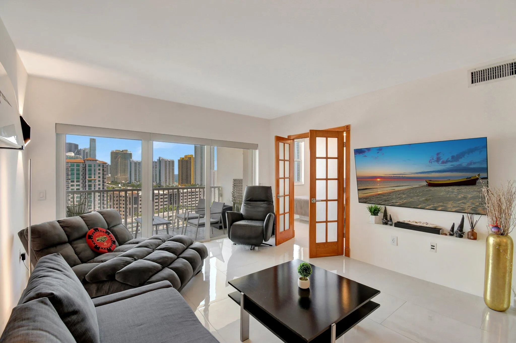 300 Bayview Drive, #1703