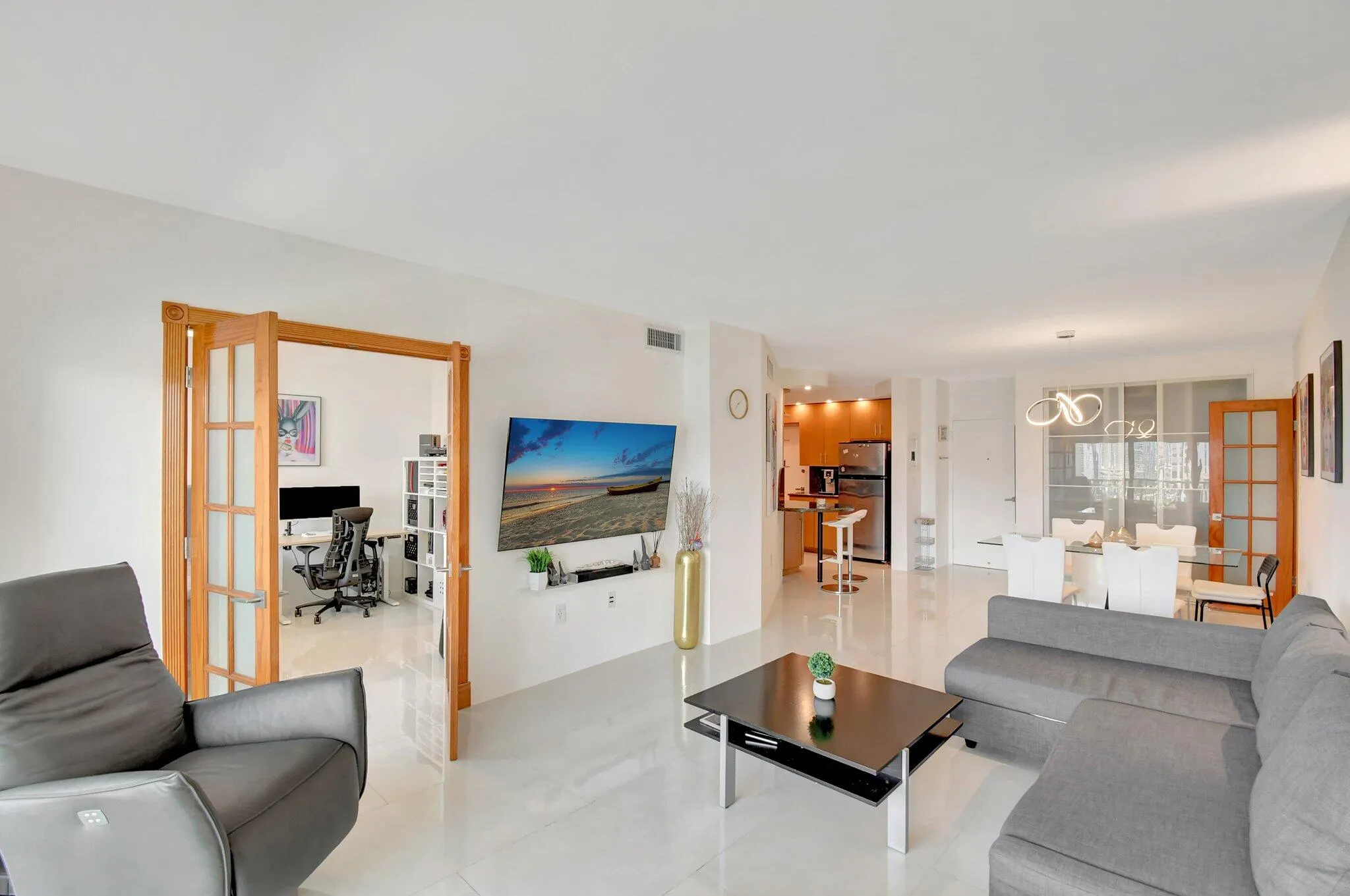 300 Bayview Drive, #1703