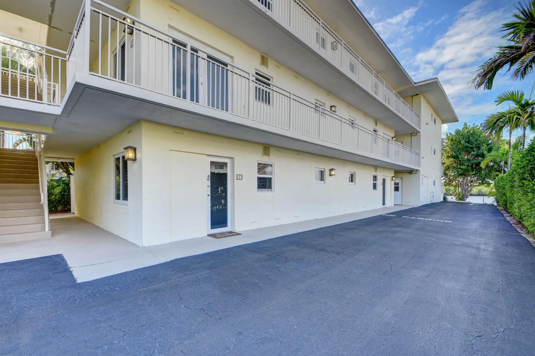 6520 N Ocean Boulevard, #3