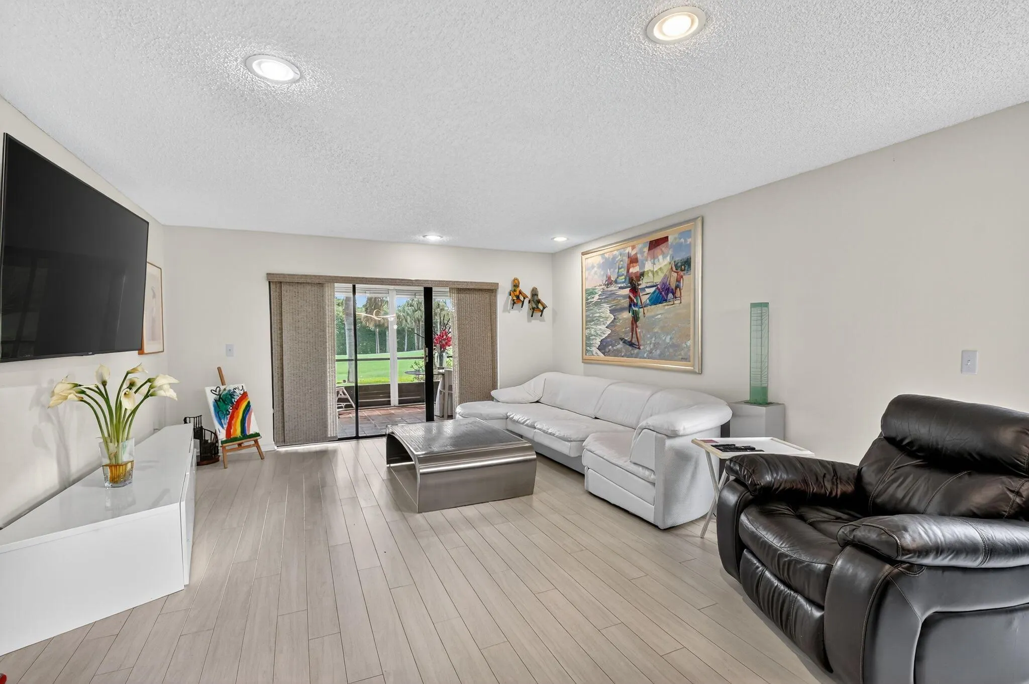 8 Stratford Drive, #C