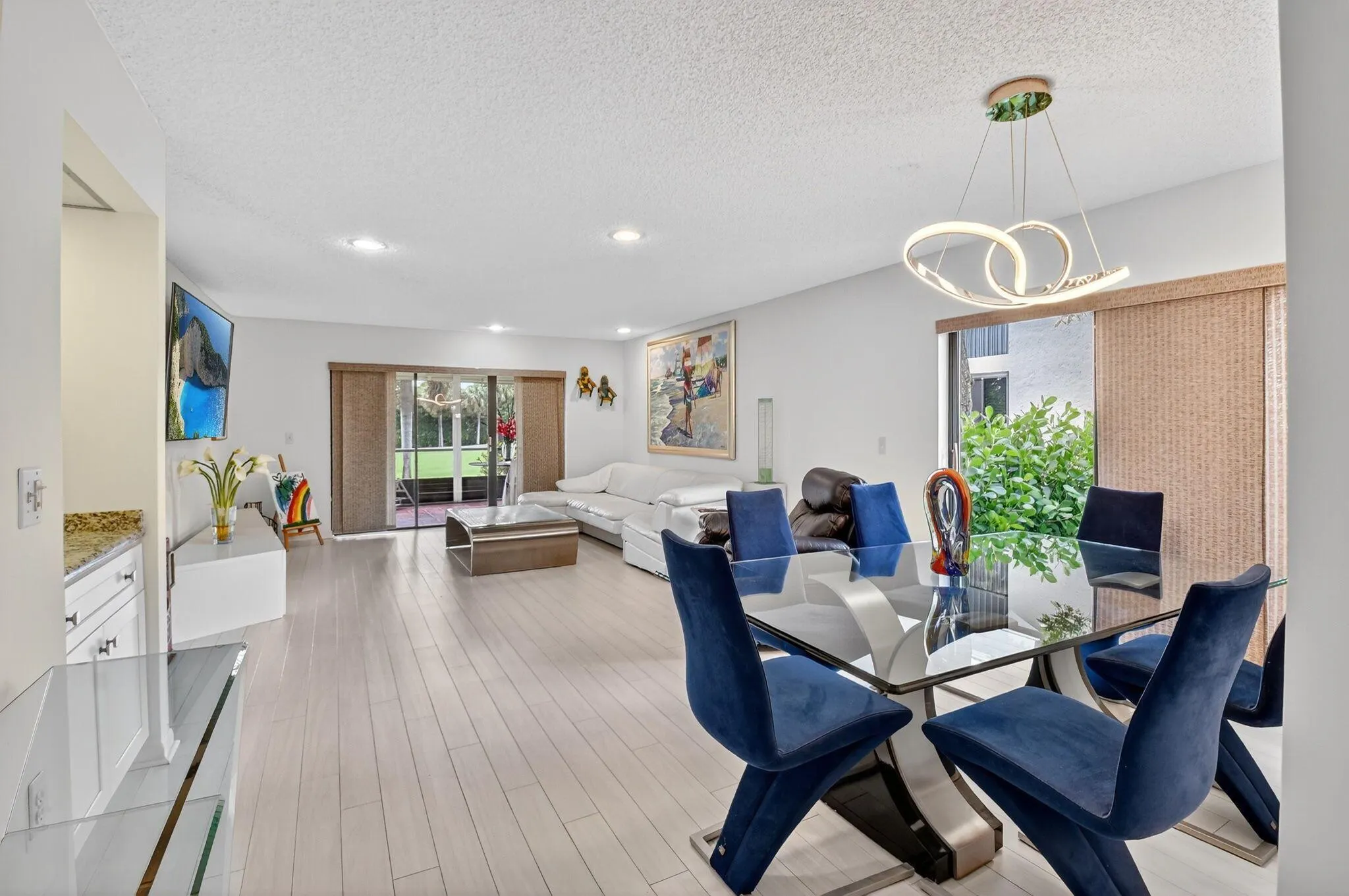 8 Stratford Drive, #C