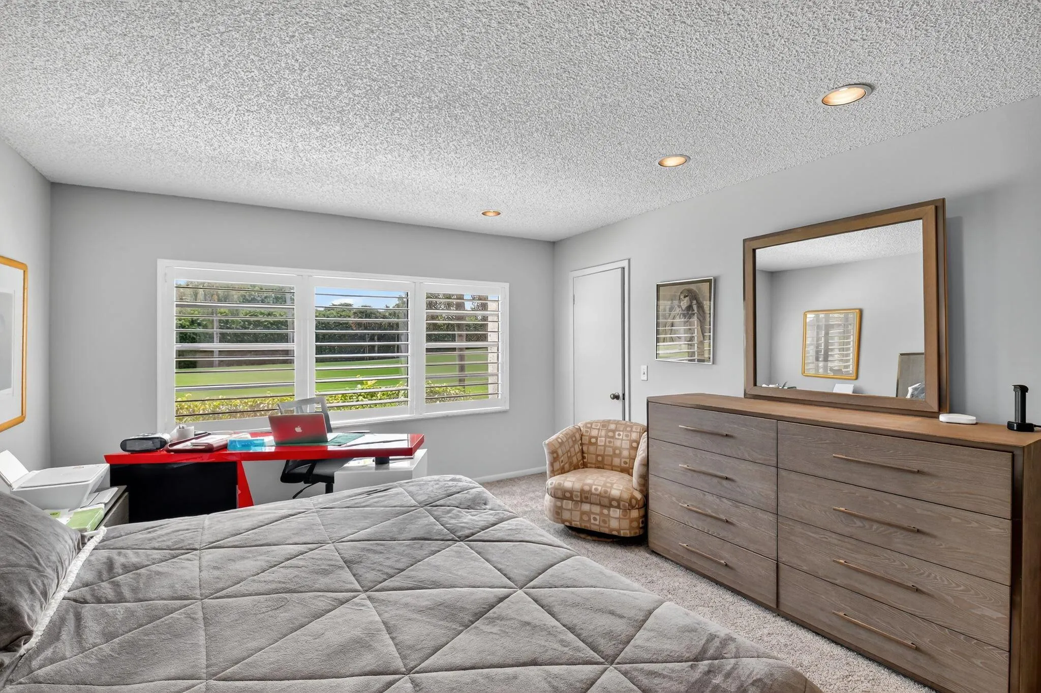 8 Stratford Drive, #C