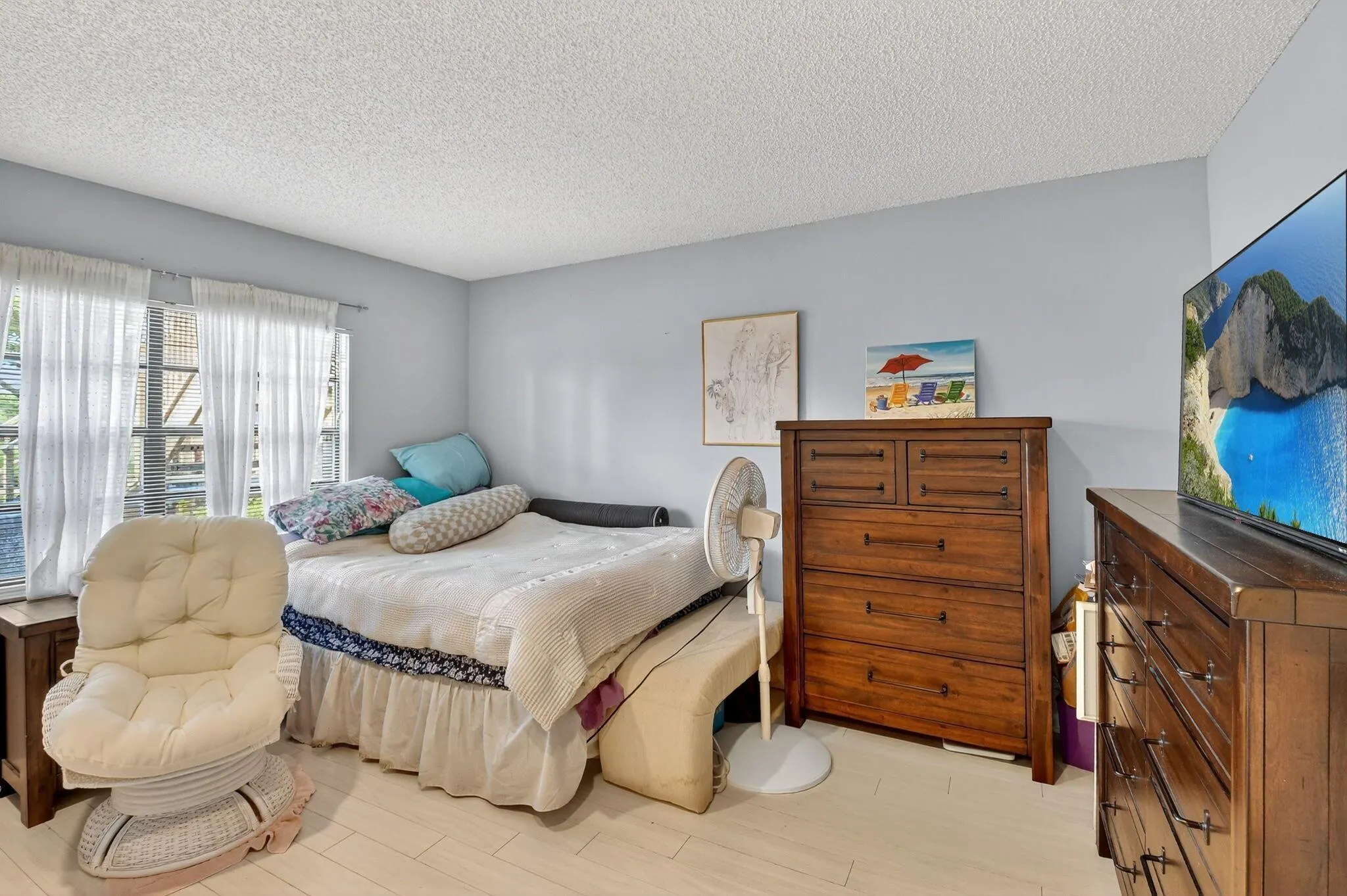 8 Stratford Drive, #C
