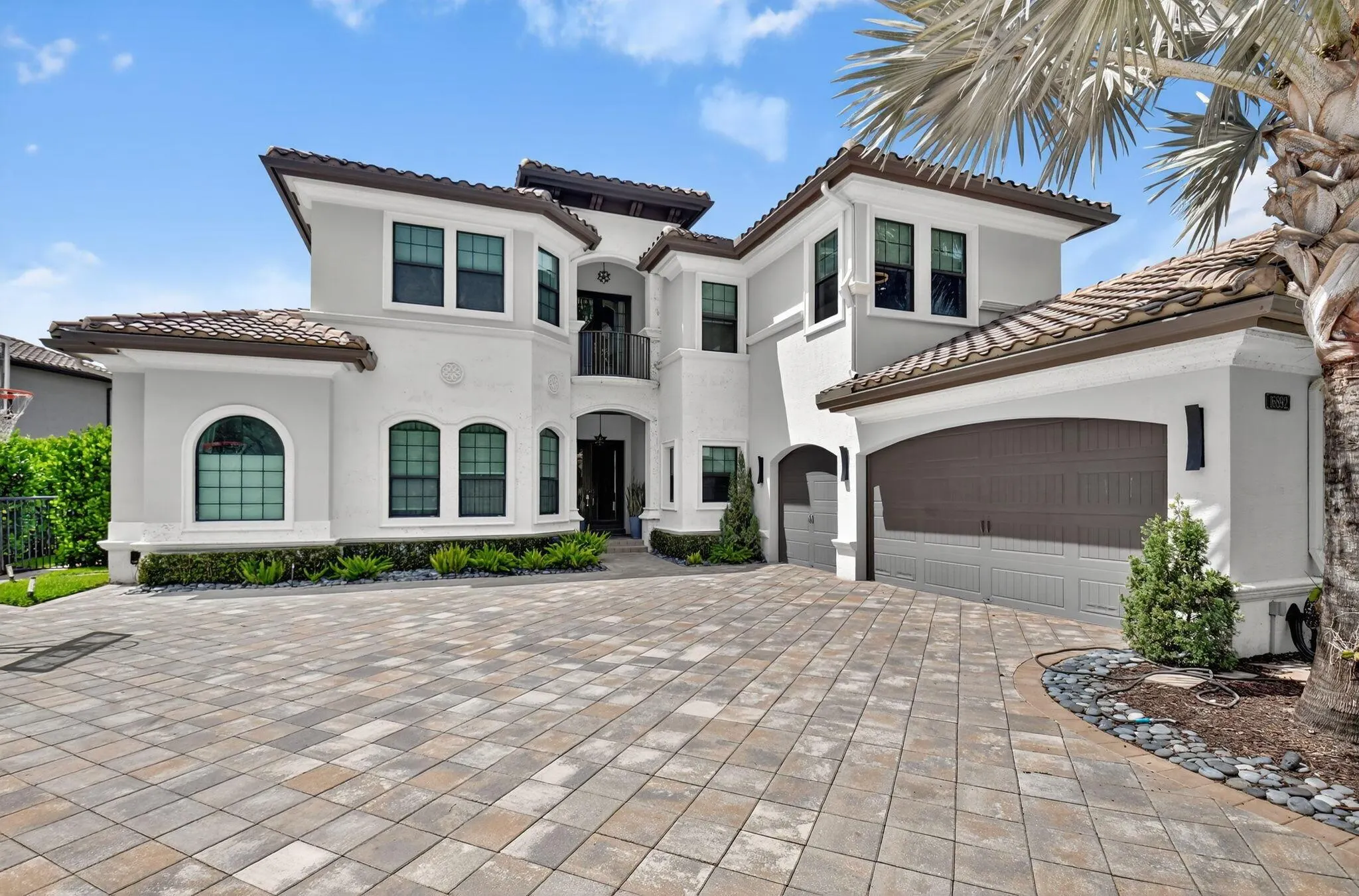 16892 Strasbourg Lane