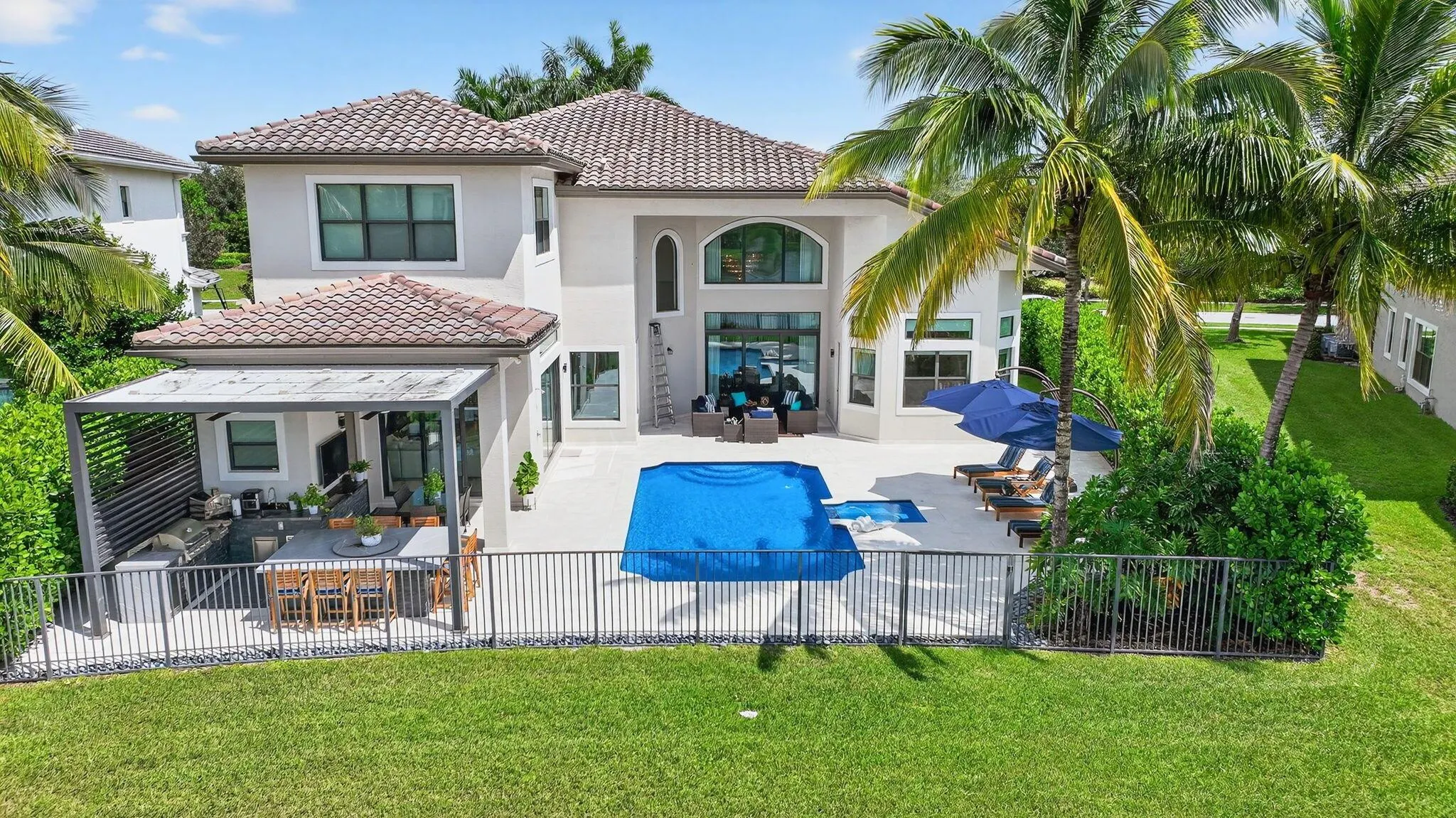 16892 Strasbourg Lane