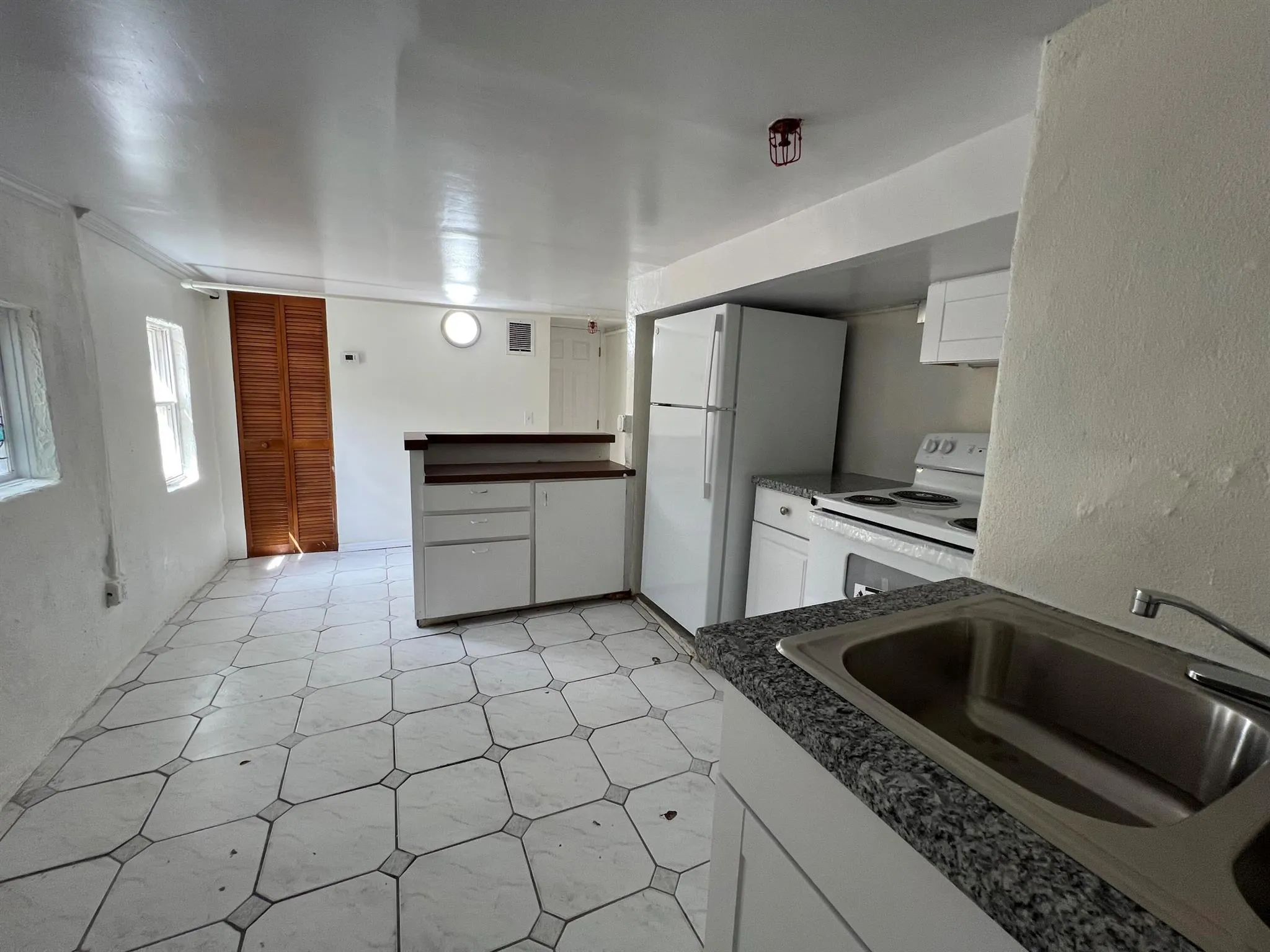 4211 Parker Avenue, #2
