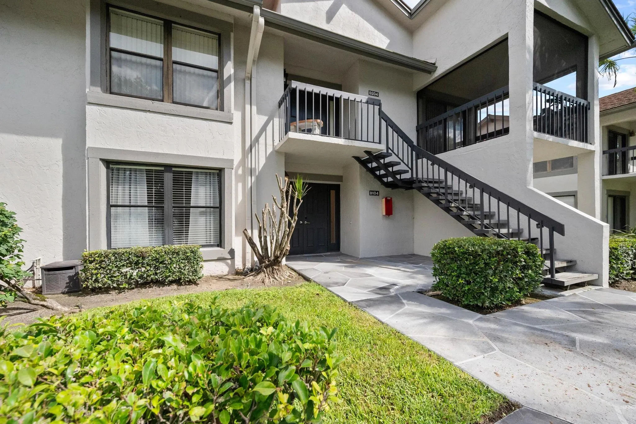 11355 Pond View Drive, #D104
