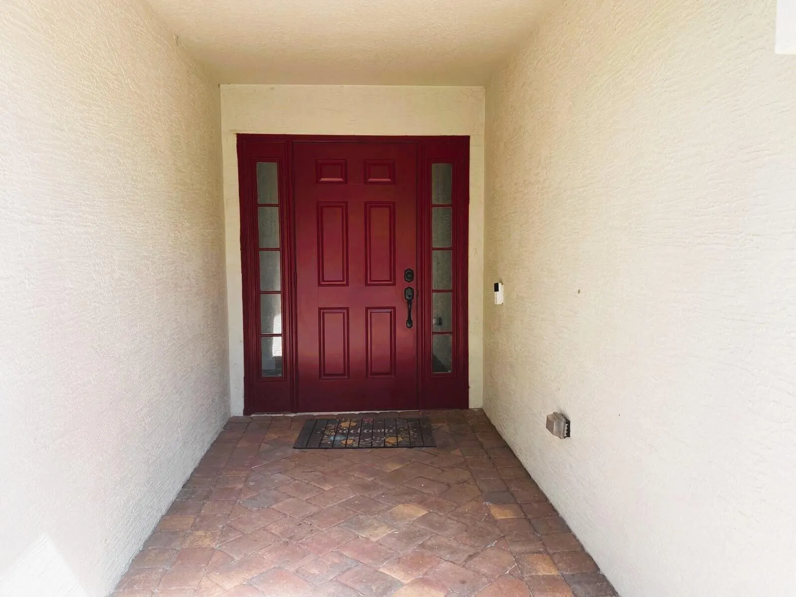 9322 Breakers Row